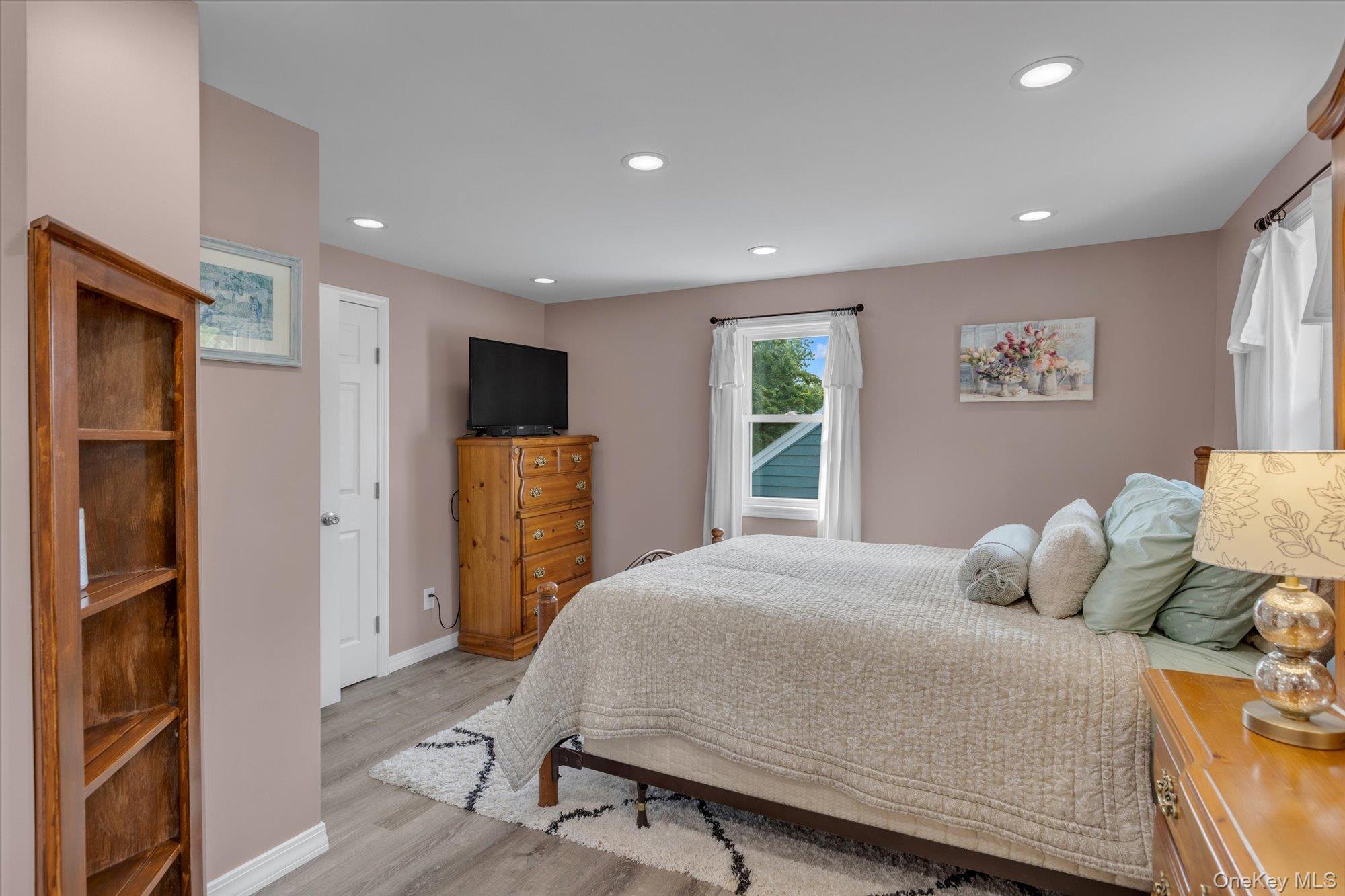 23 E 24th Street, Huntington Station, NY 11746