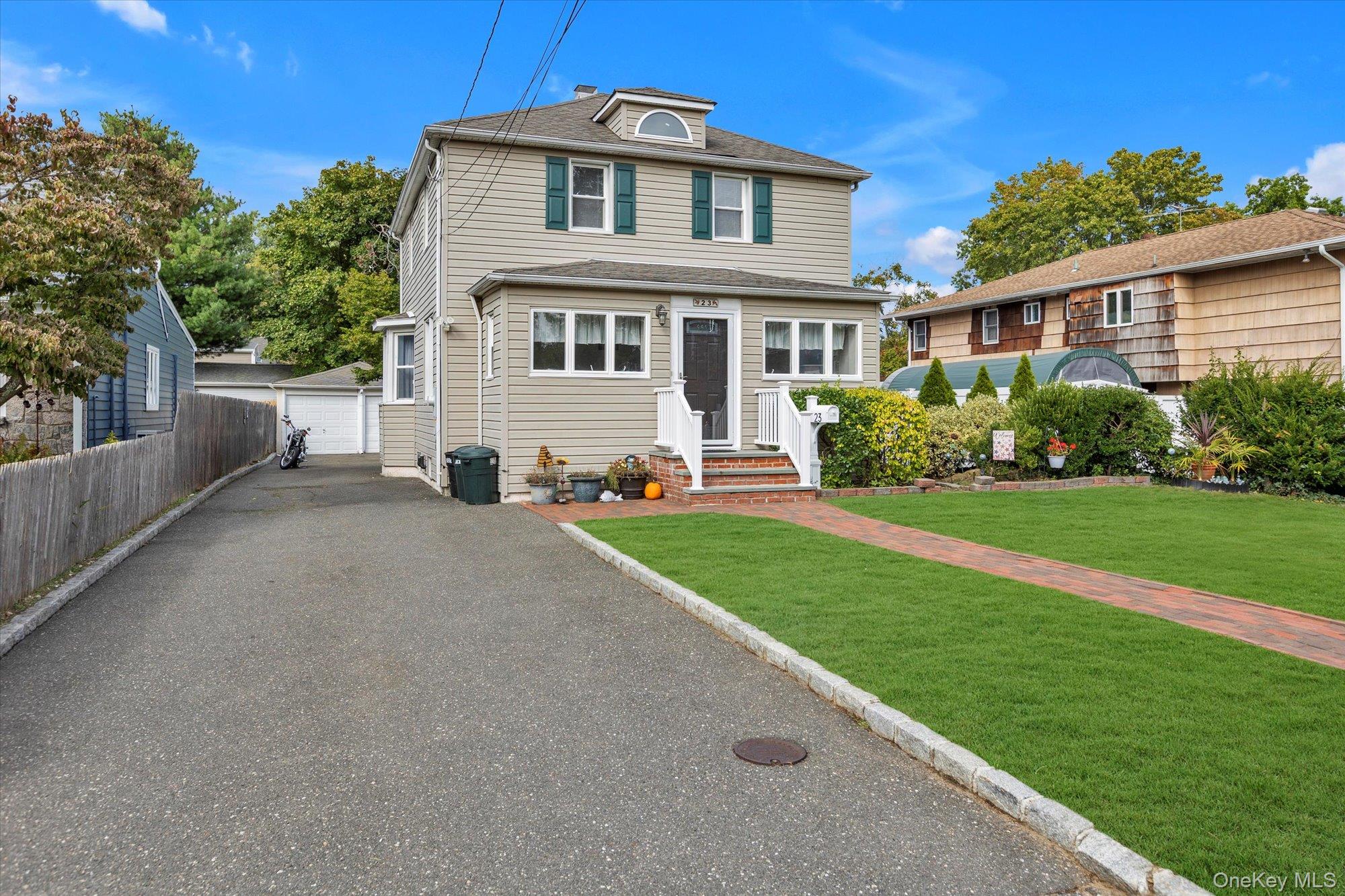 23 E 24th Street, Huntington Station, NY 11746