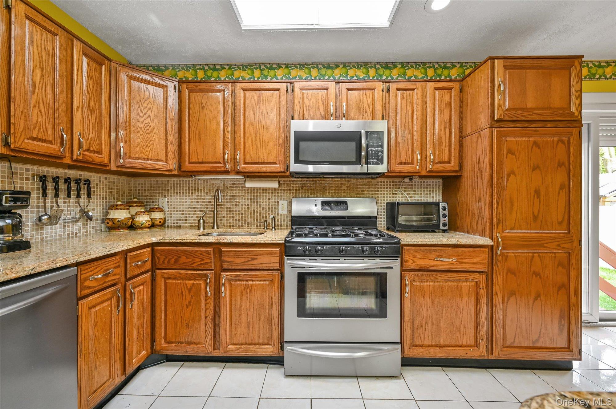 141 Brown Avenue, Hempstead, NY 11550