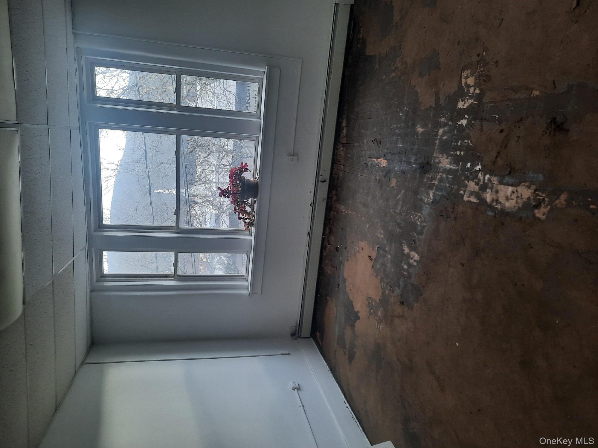 129 Canal Street, Ellenville, NY 12428