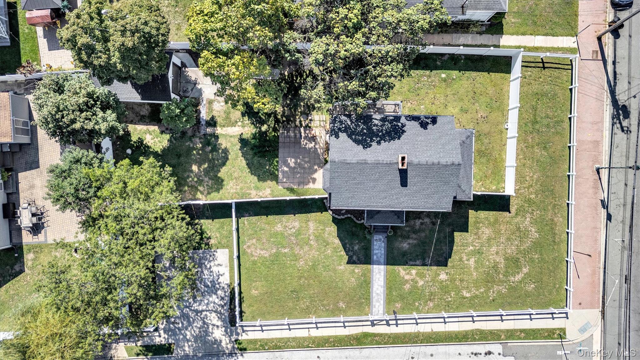 159 Southside Avenue, Freeport, NY 11520