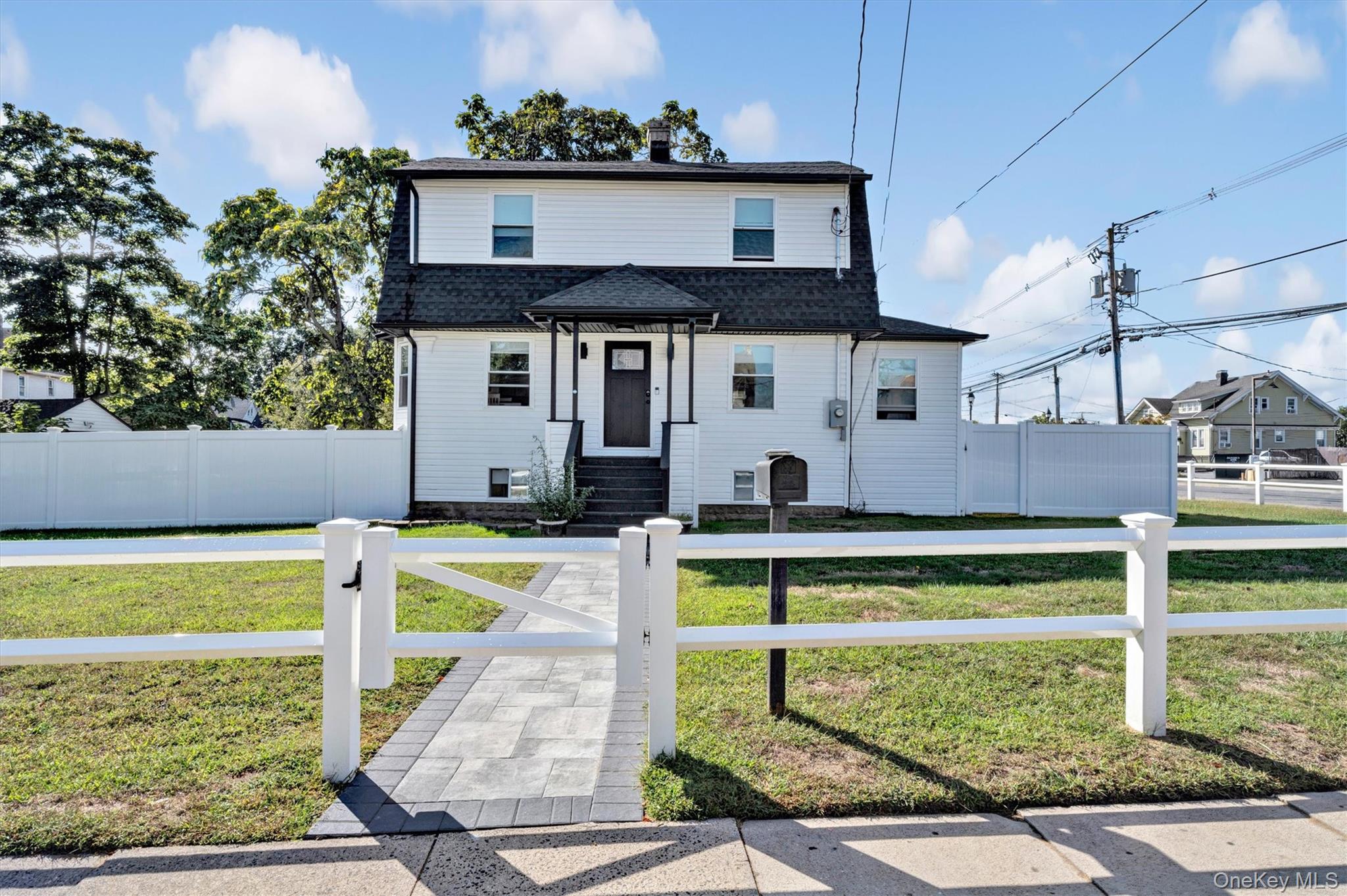 159 Southside Avenue, Freeport, NY 11520