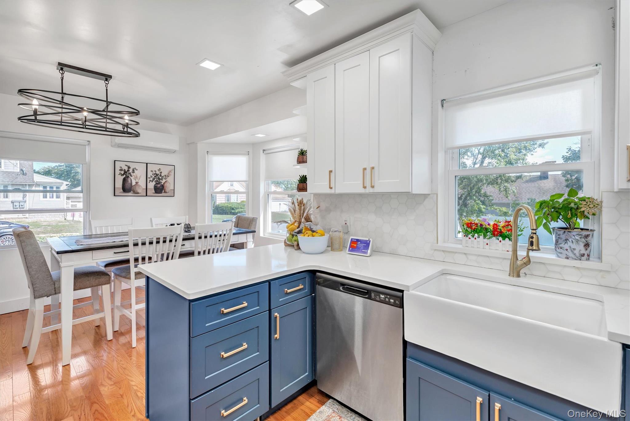 159 Southside Avenue, Freeport, NY 11520