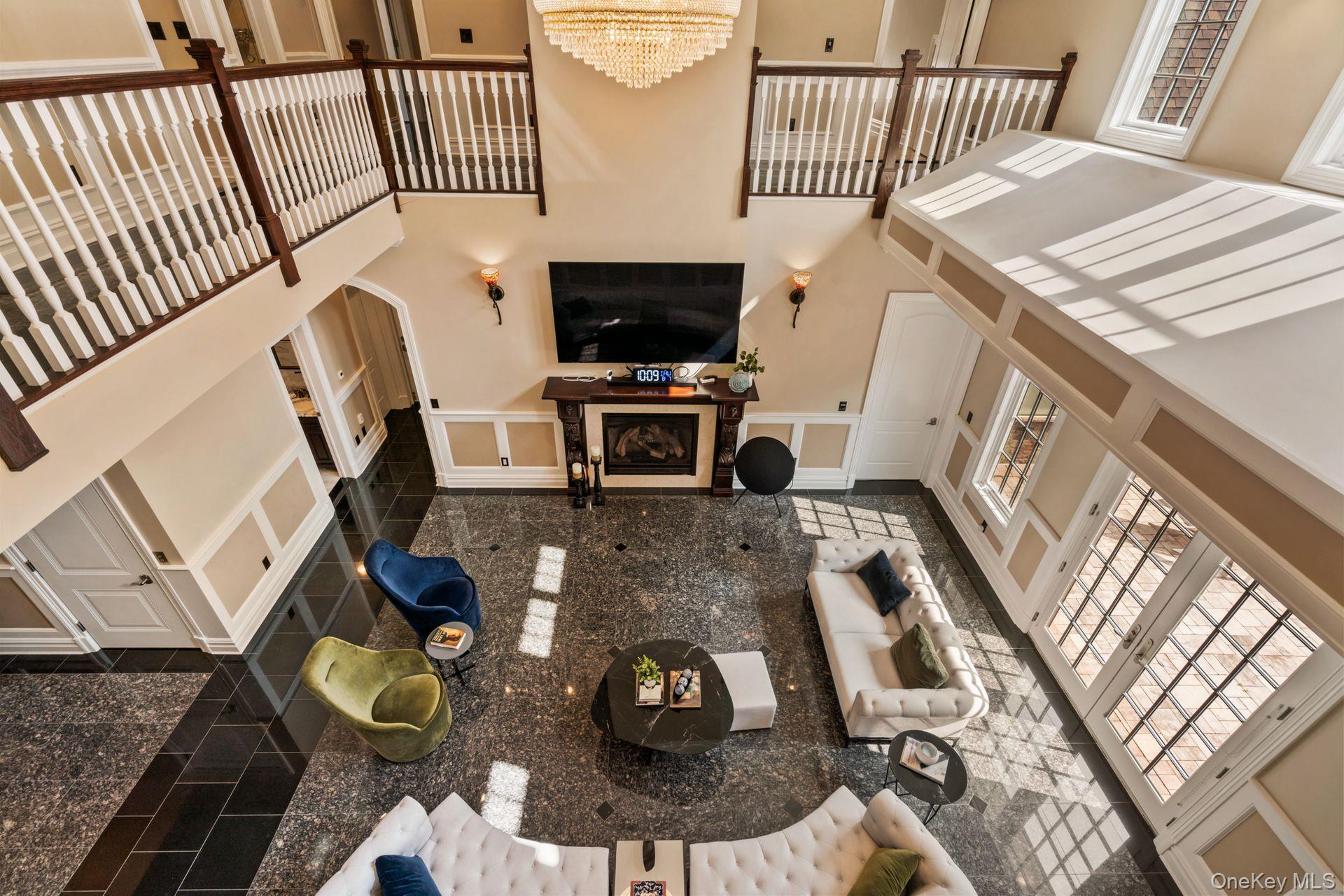 11 Buckingham Court, Muttontown, NY 11791