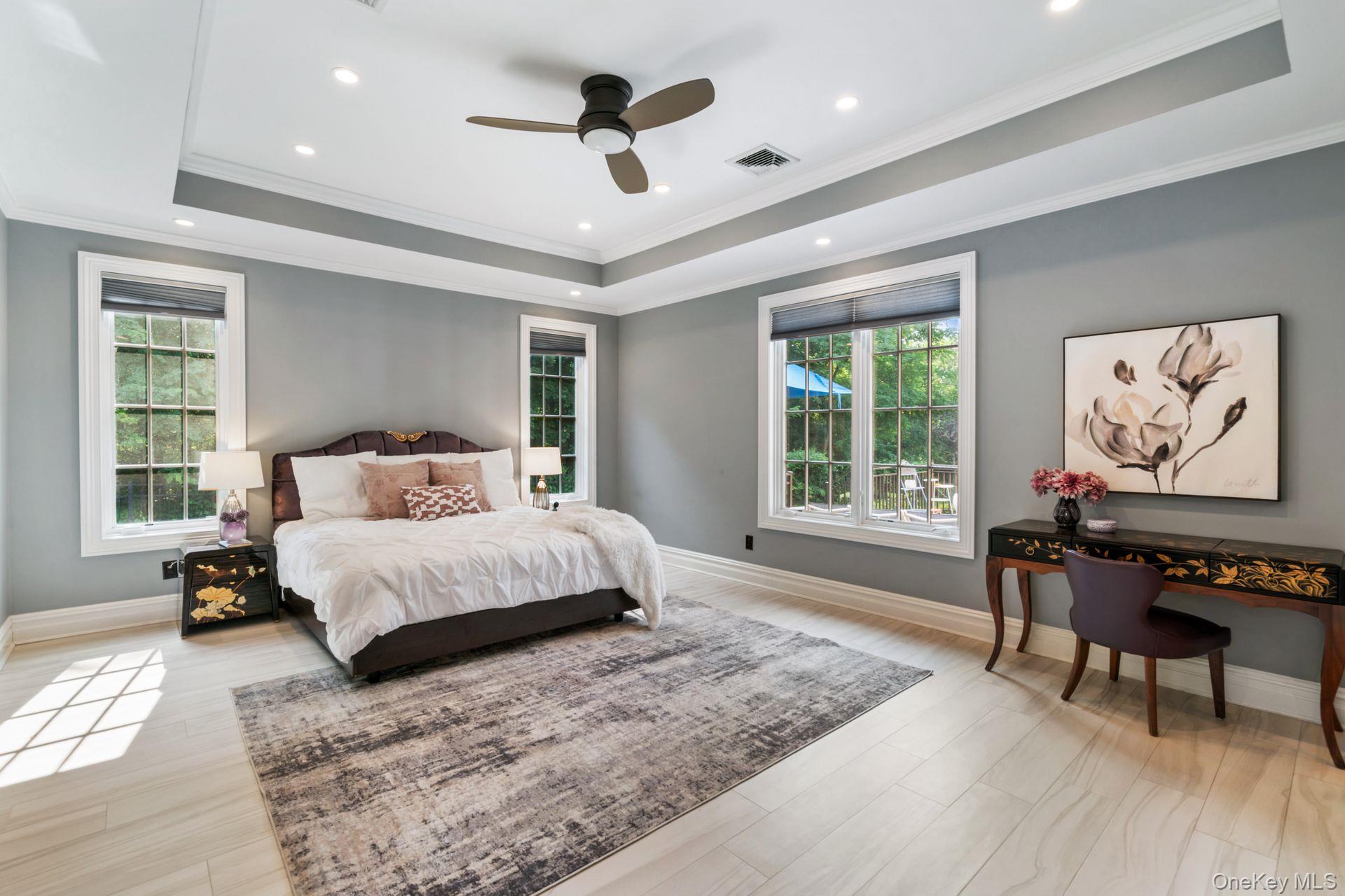 11 Buckingham Court, Muttontown, NY 11791