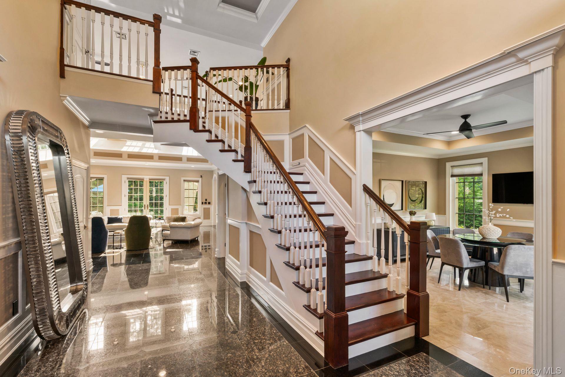 11 Buckingham Court, Muttontown, NY 11791