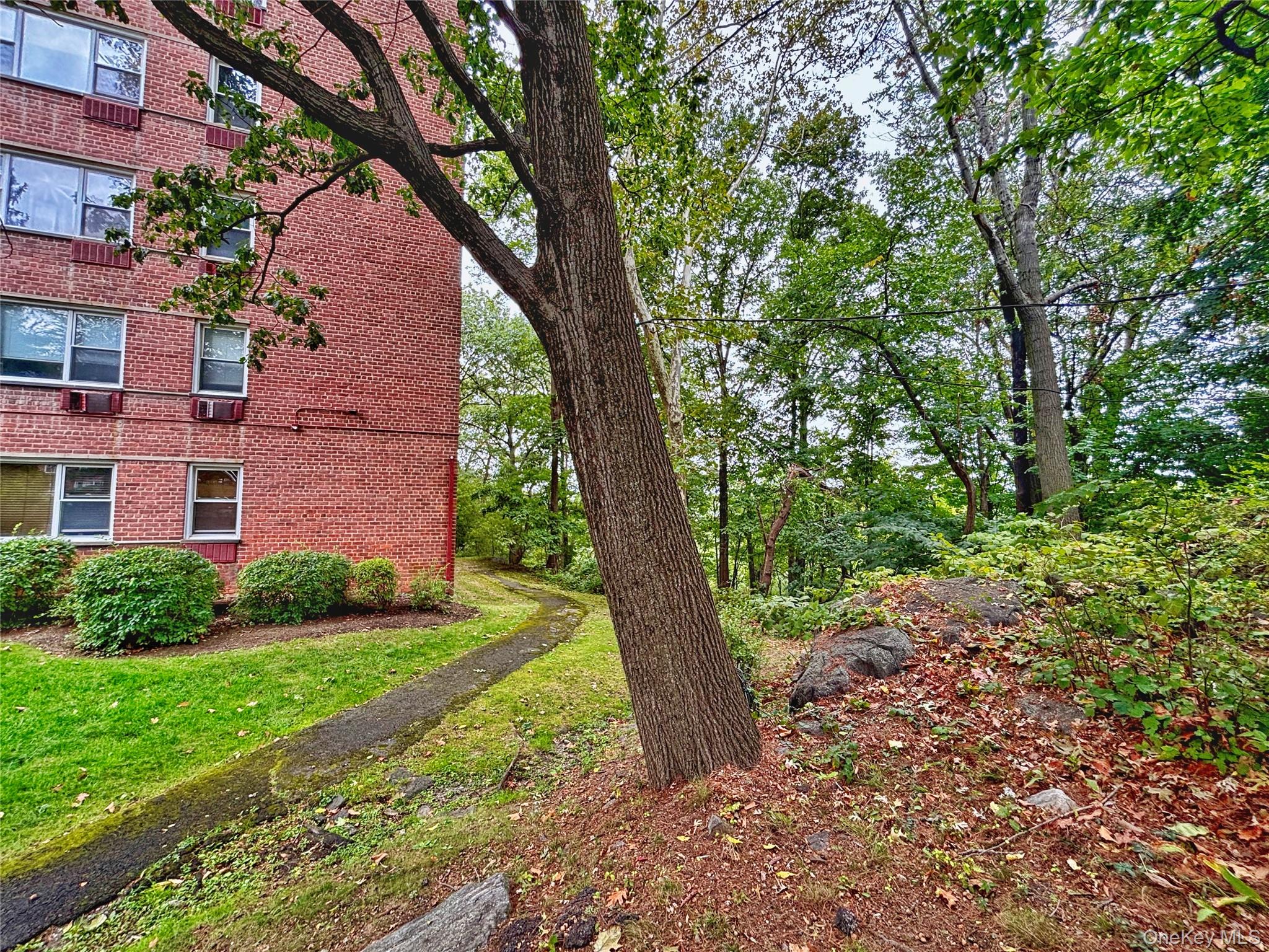 611 Palmer Road # 5V, Yonkers, NY 10701