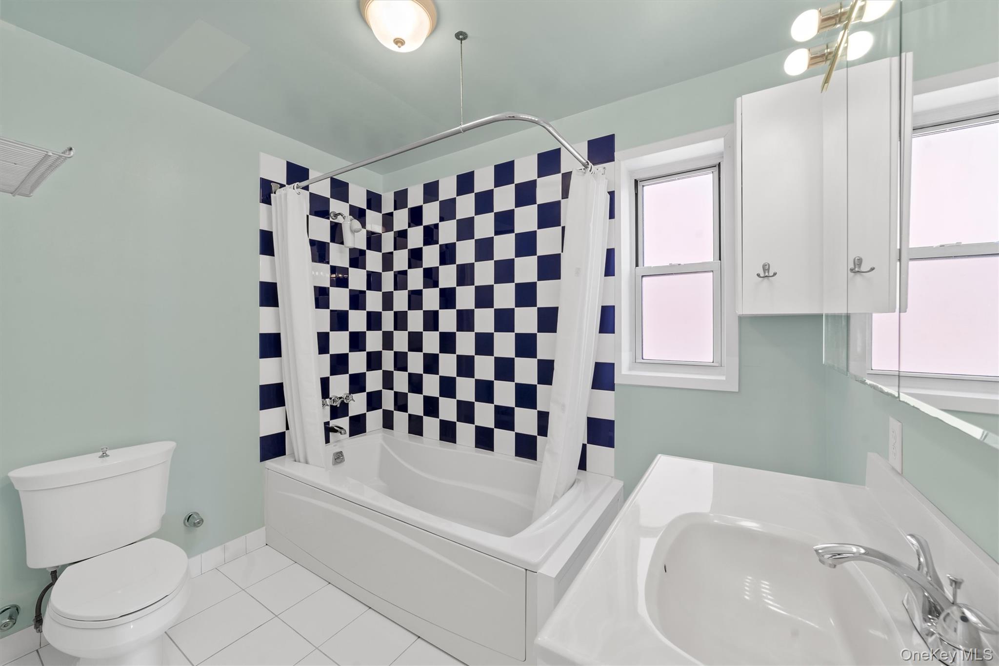 611 Palmer Road # 5V, Yonkers, NY 10701