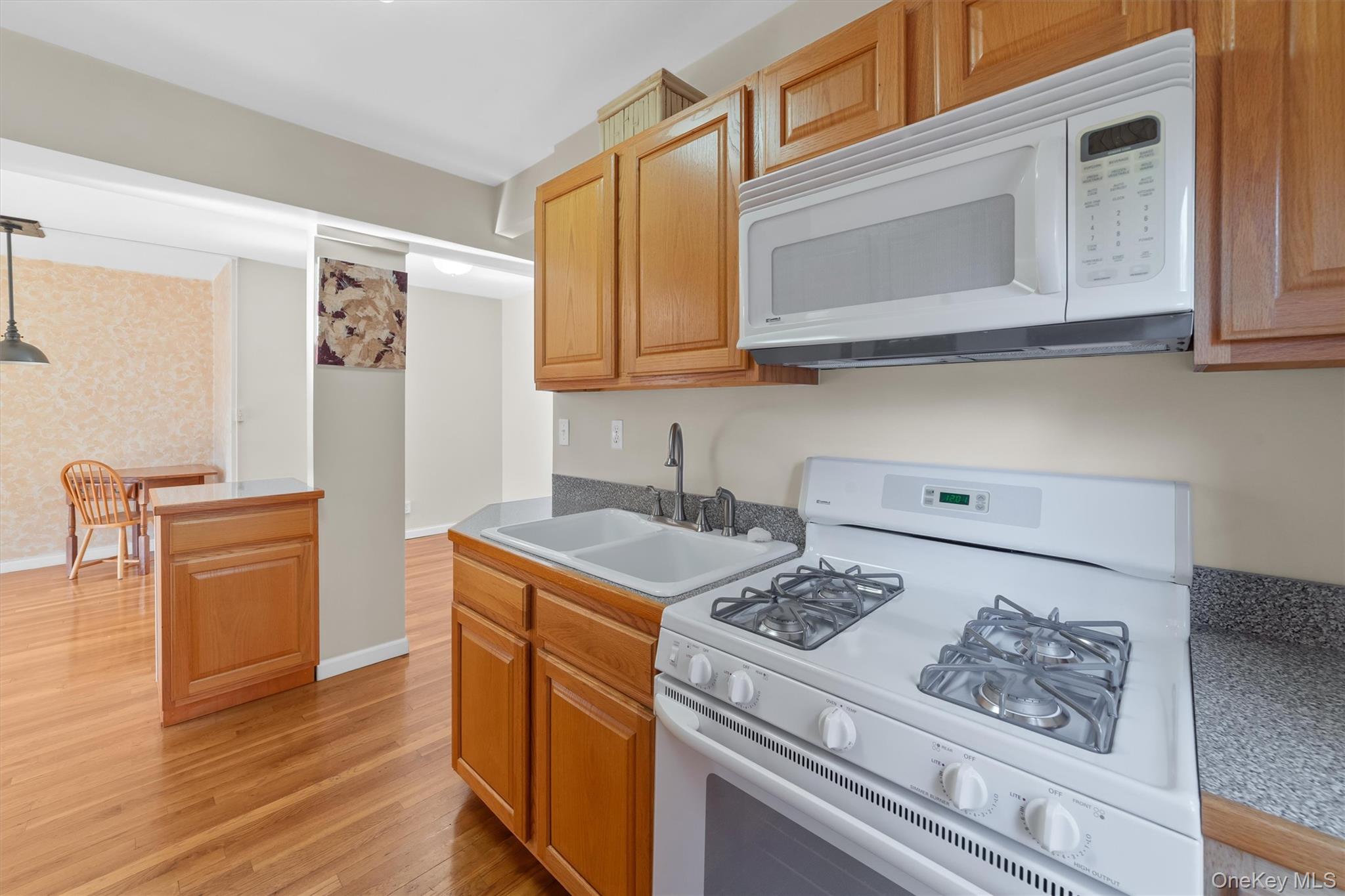 611 Palmer Road # 5V, Yonkers, NY 10701