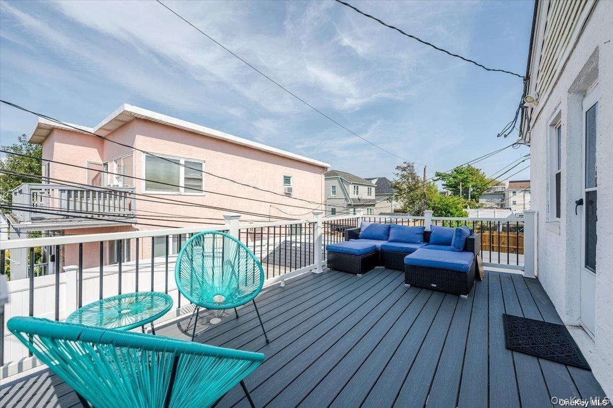 505 E Broadway # Upper, Long Beach, NY 11561