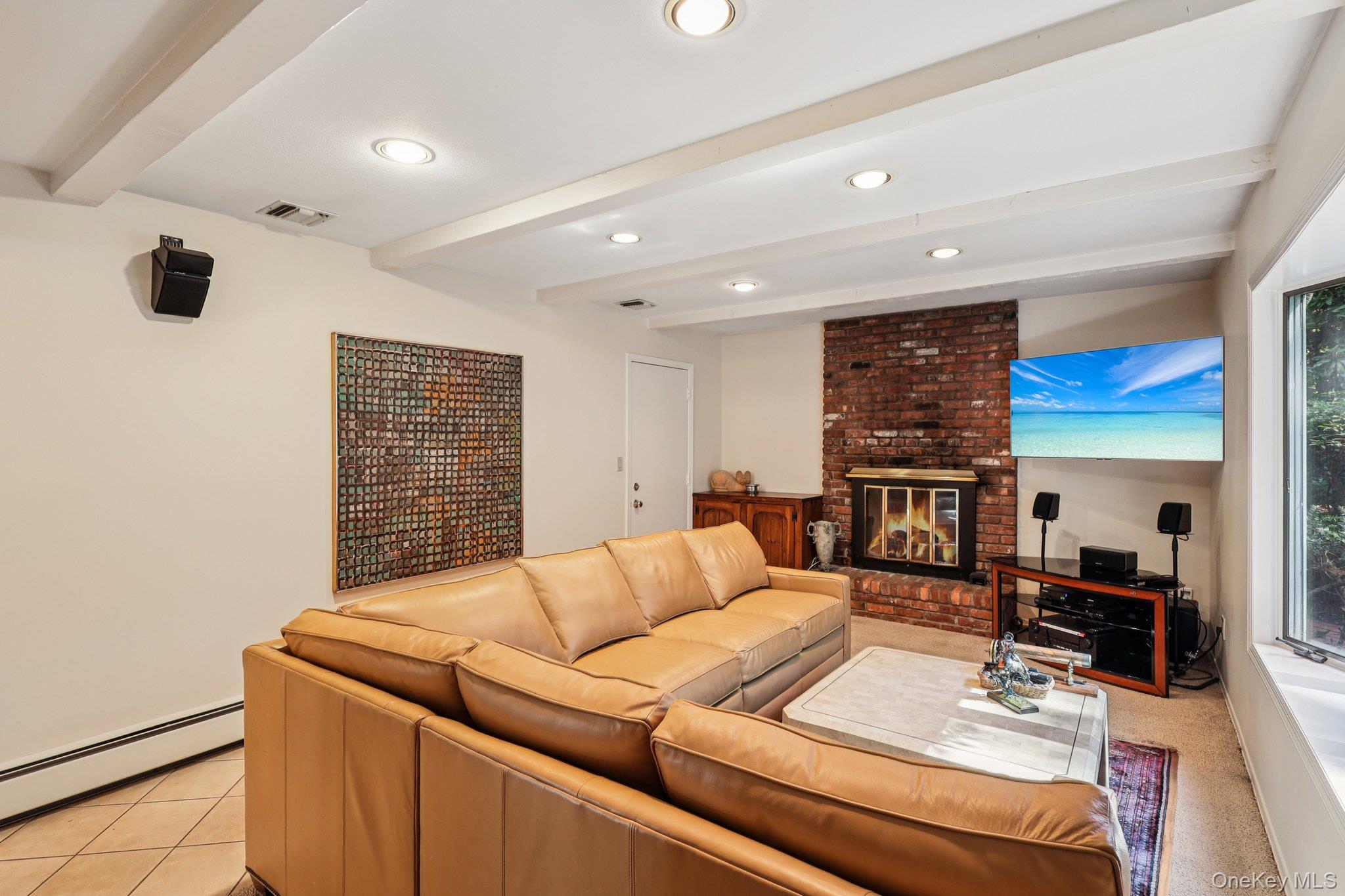 7 Maxwell Court, Huntington, NY 11743