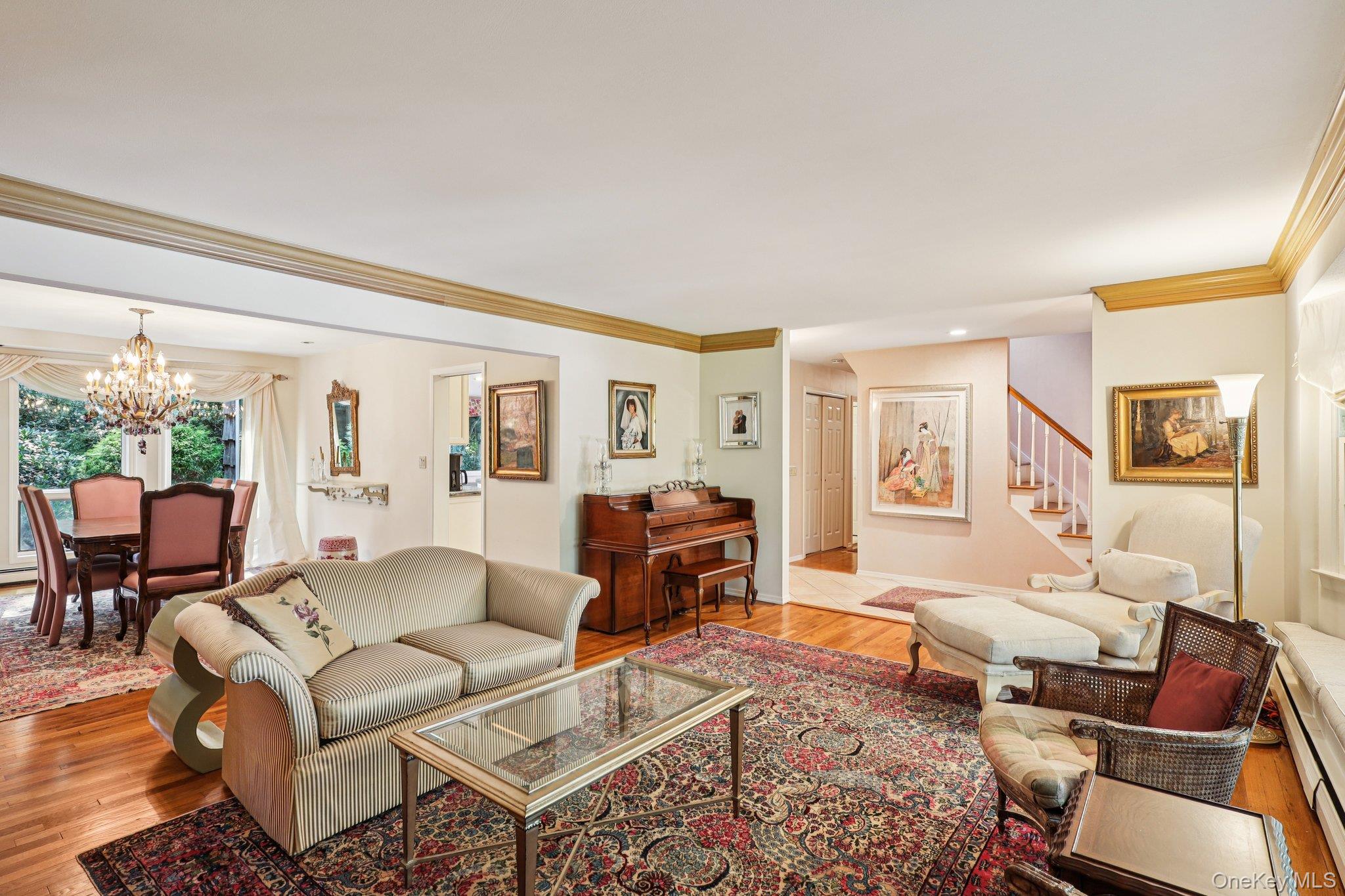 7 Maxwell Court, Huntington, NY 11743