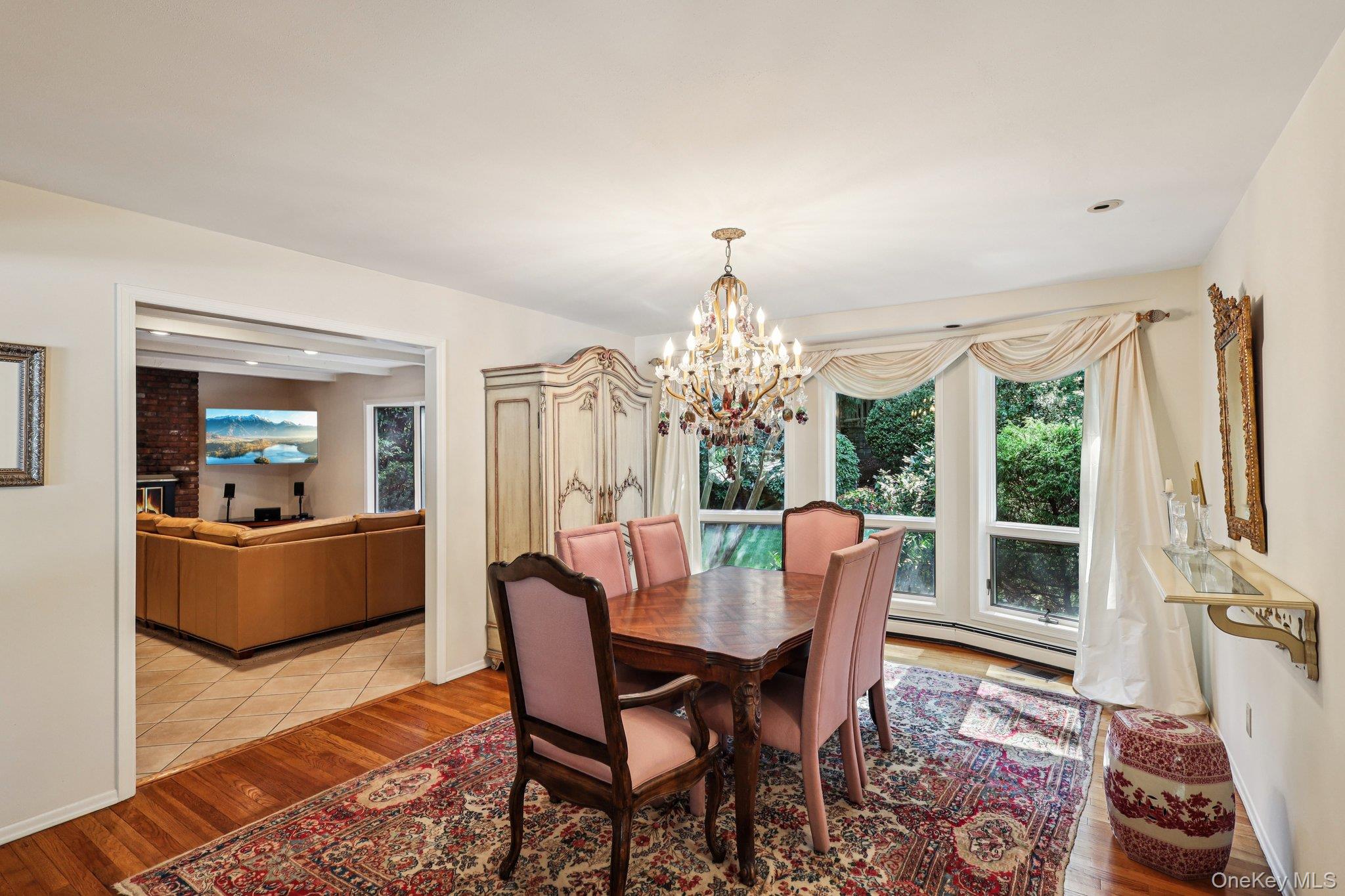 7 Maxwell Court, Huntington, NY 11743