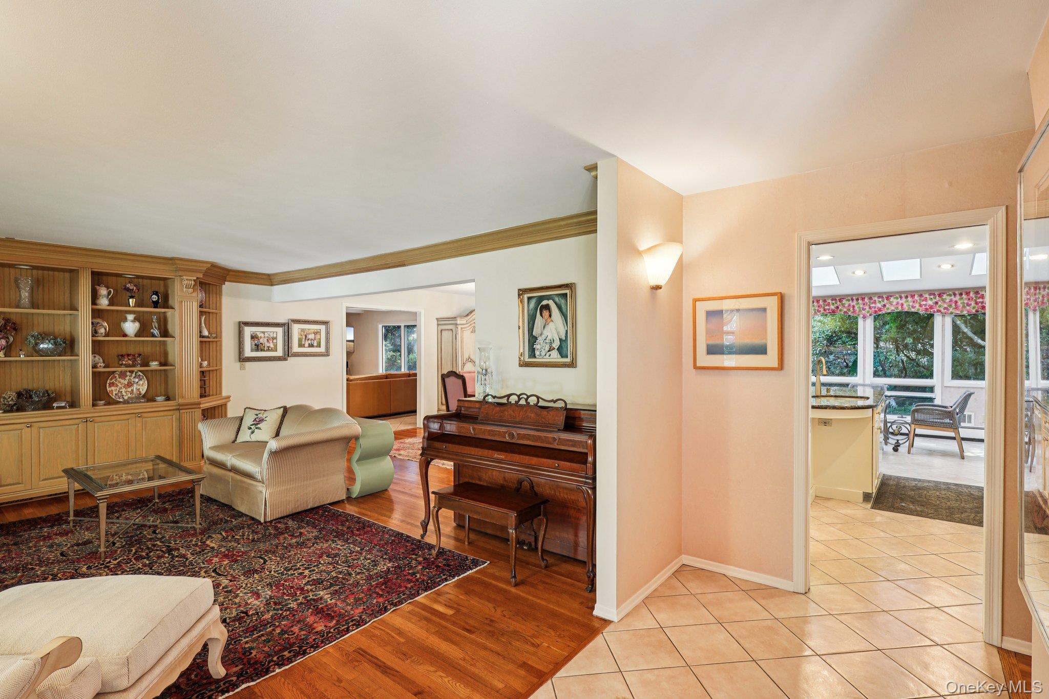 7 Maxwell Court, Huntington, NY 11743