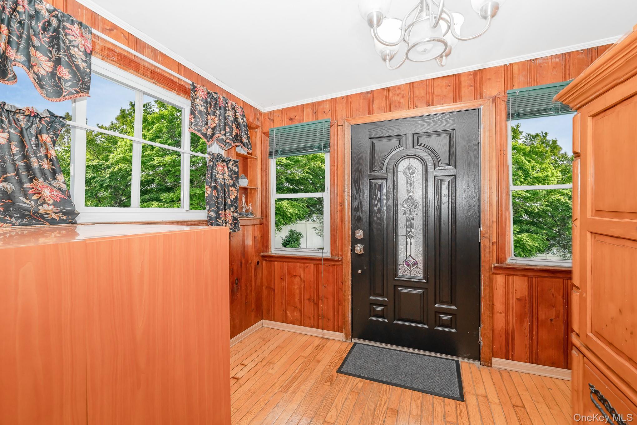 724 Foxhurst Road, Baldwin, NY 11510