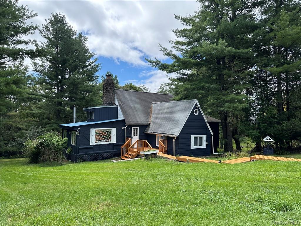 71 Kawlija Road, Grahamsville, NY 12740