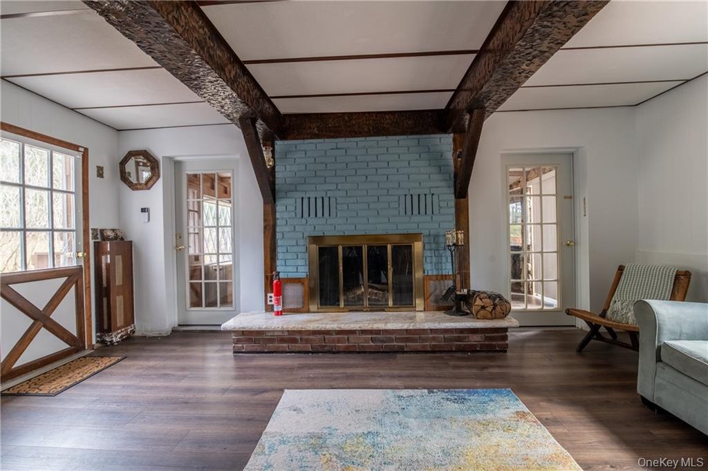 71 Kawlija Road, Grahamsville, NY 12740