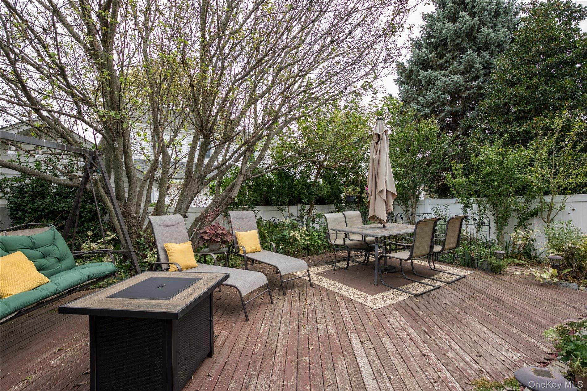 492 Nassau Boulevard, Williston Park, NY 11596