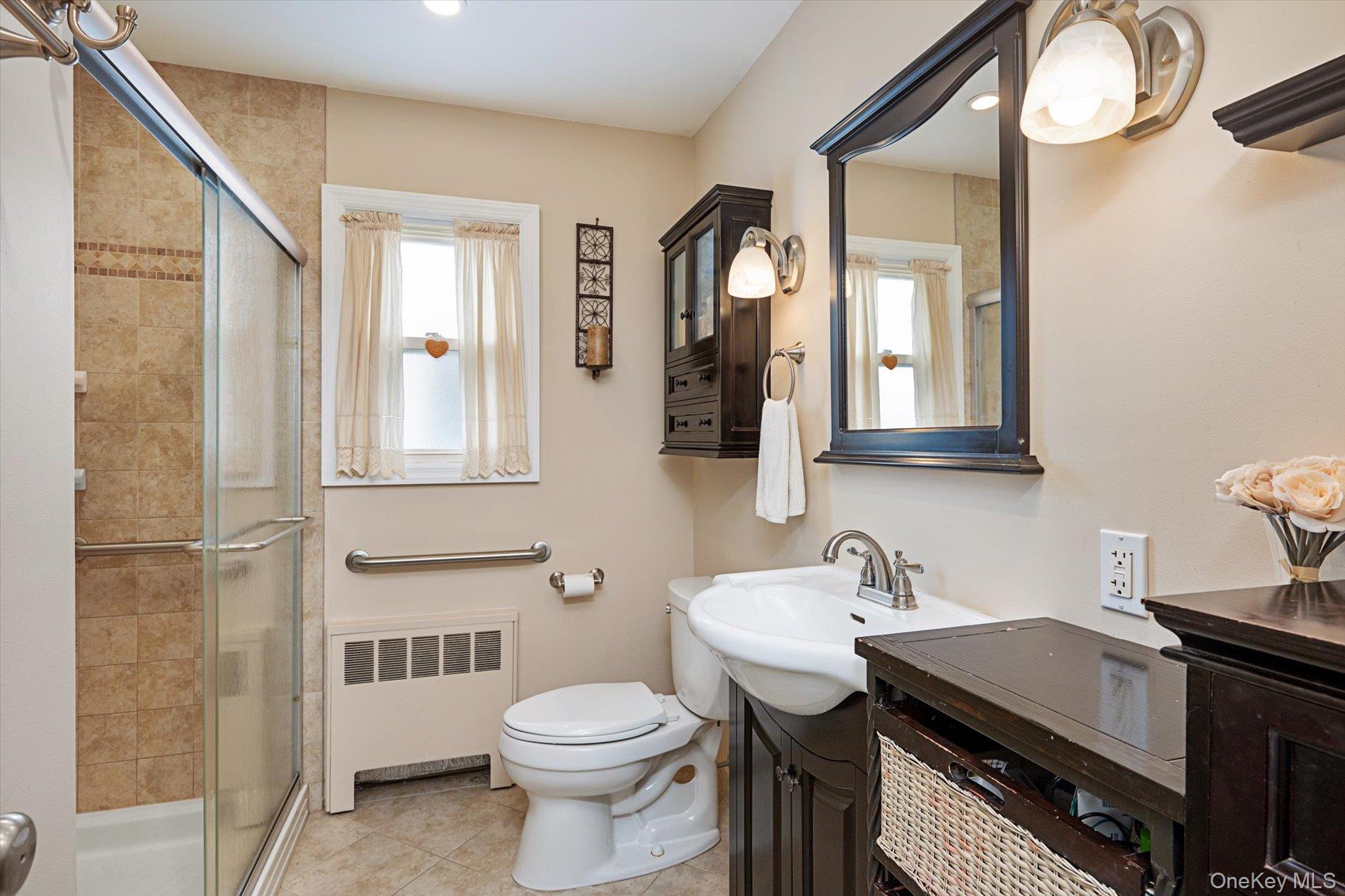 492 Nassau Boulevard, Williston Park, NY 11596