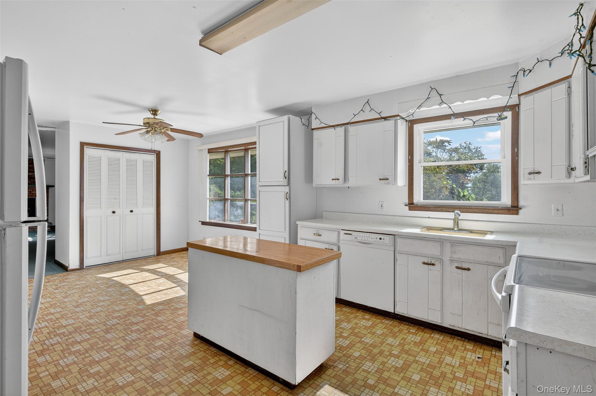 438 Mountain Road, Bloomingburg, NY 12721