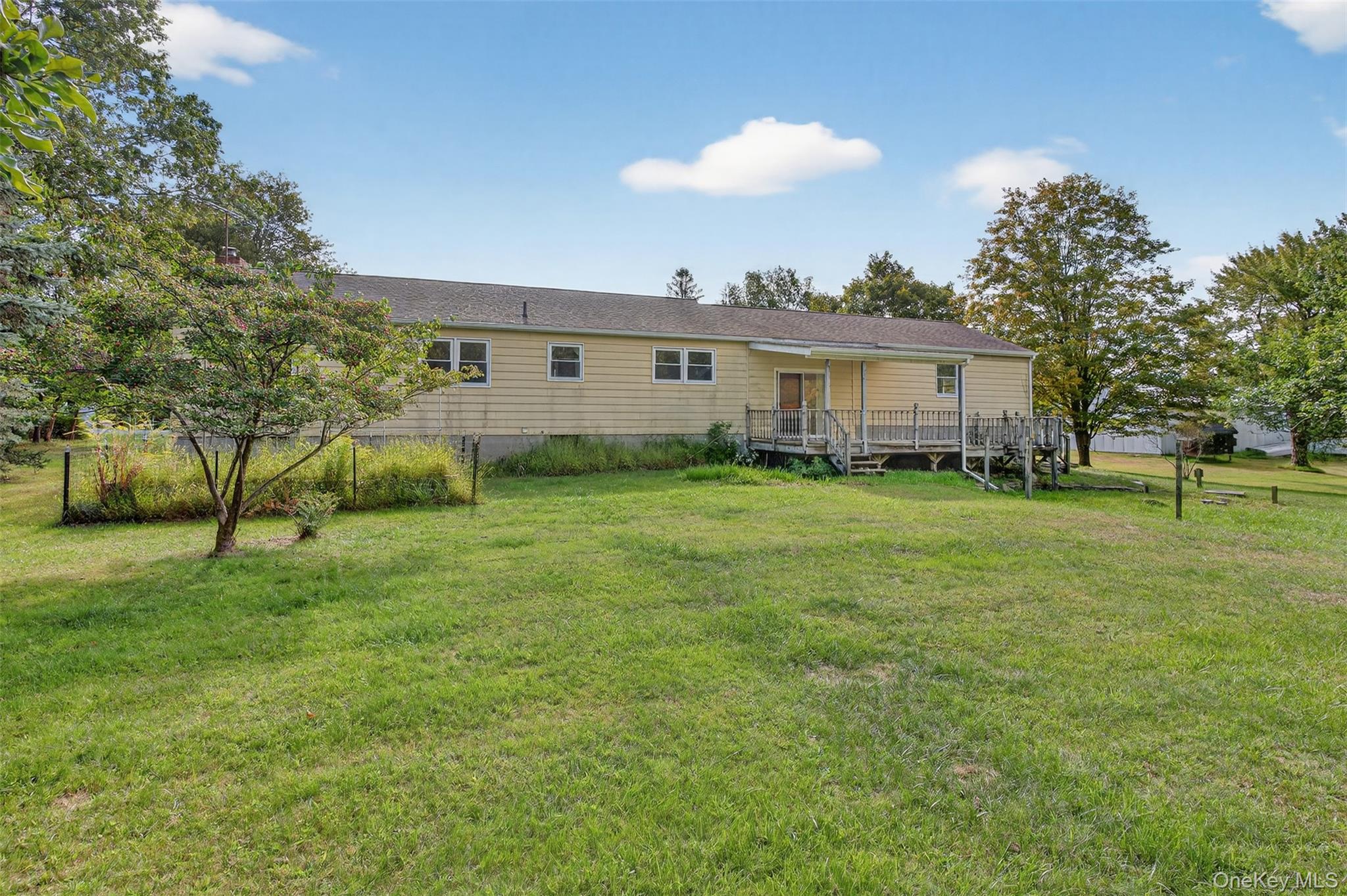 438 Mountain Road, Bloomingburg, NY 12721