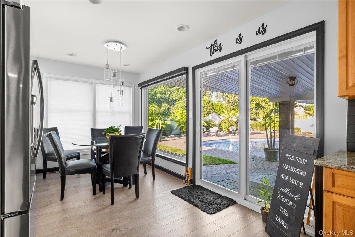 895 Sycamore Avenue, Bohemia, NY 11716