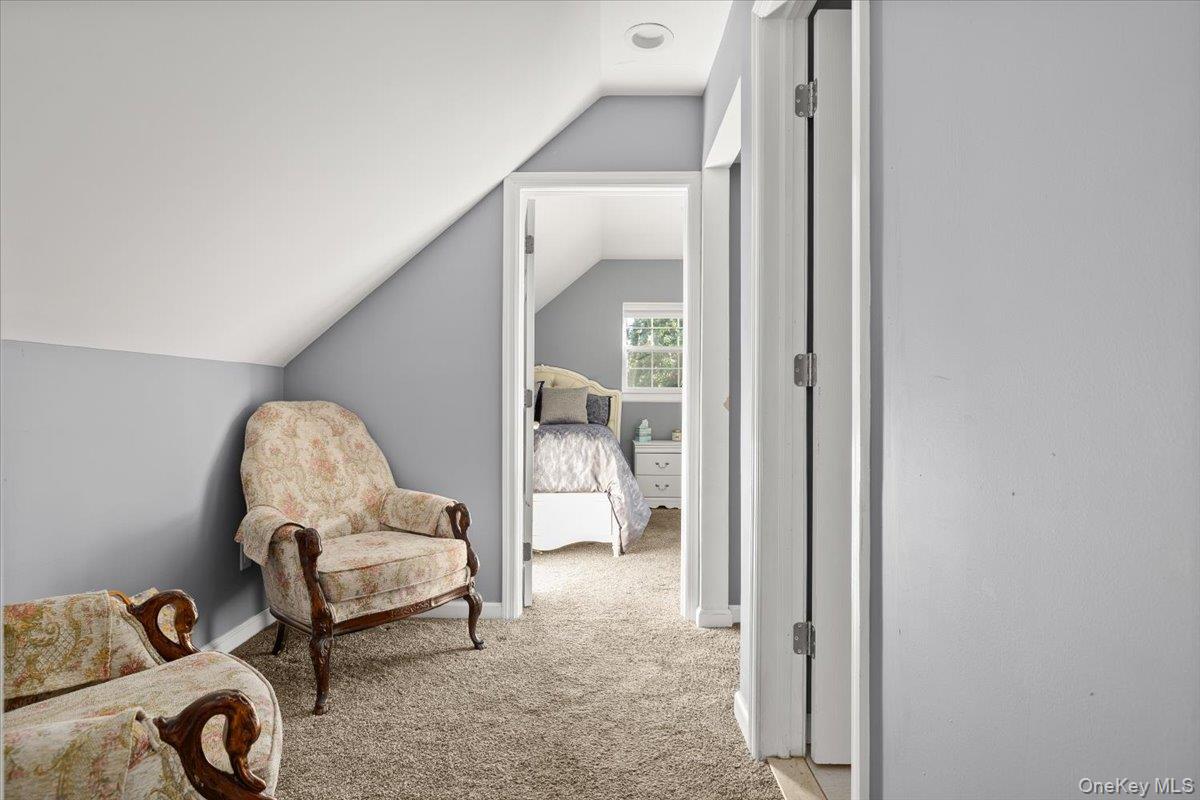 895 Sycamore Avenue, Bohemia, NY 11716