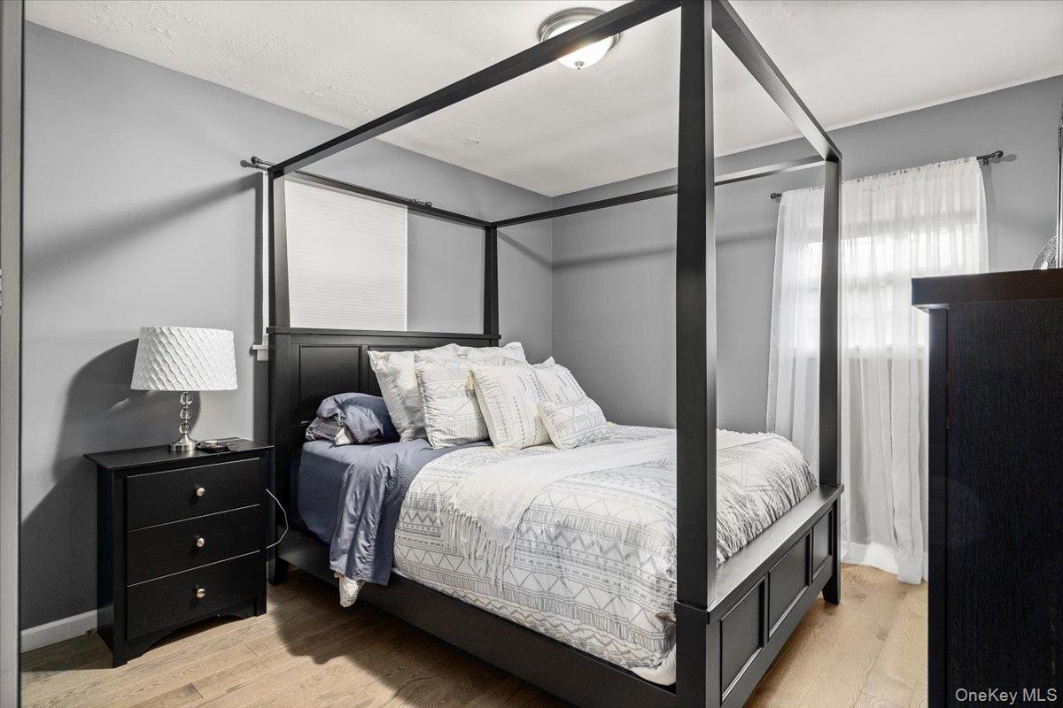 895 Sycamore Avenue, Bohemia, NY 11716