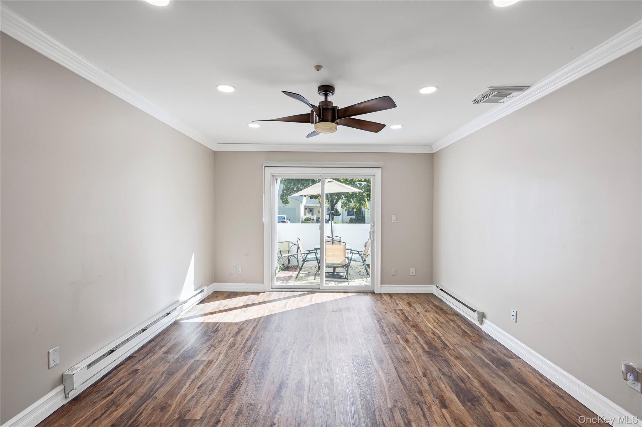 204 Bentley Court E # #204, Saint James, NY 11780