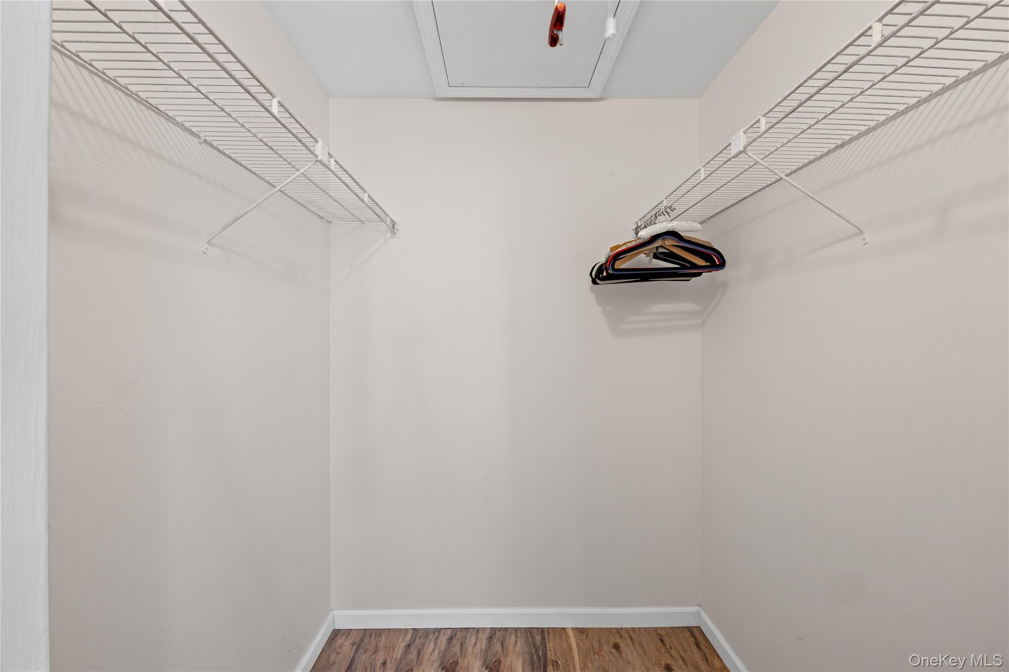 204 Bentley Court E # #204, Saint James, NY 11780