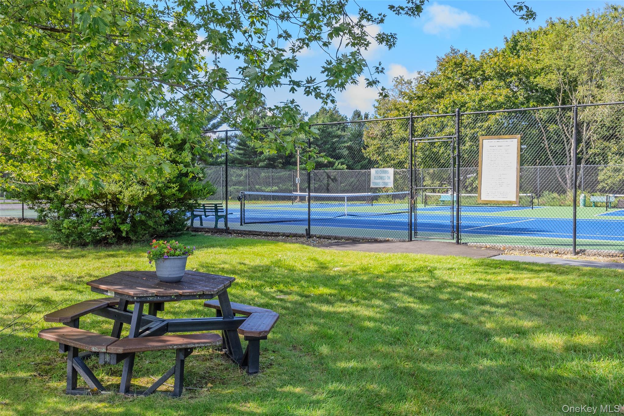 204 Bentley Court E # #204, Saint James, NY 11780