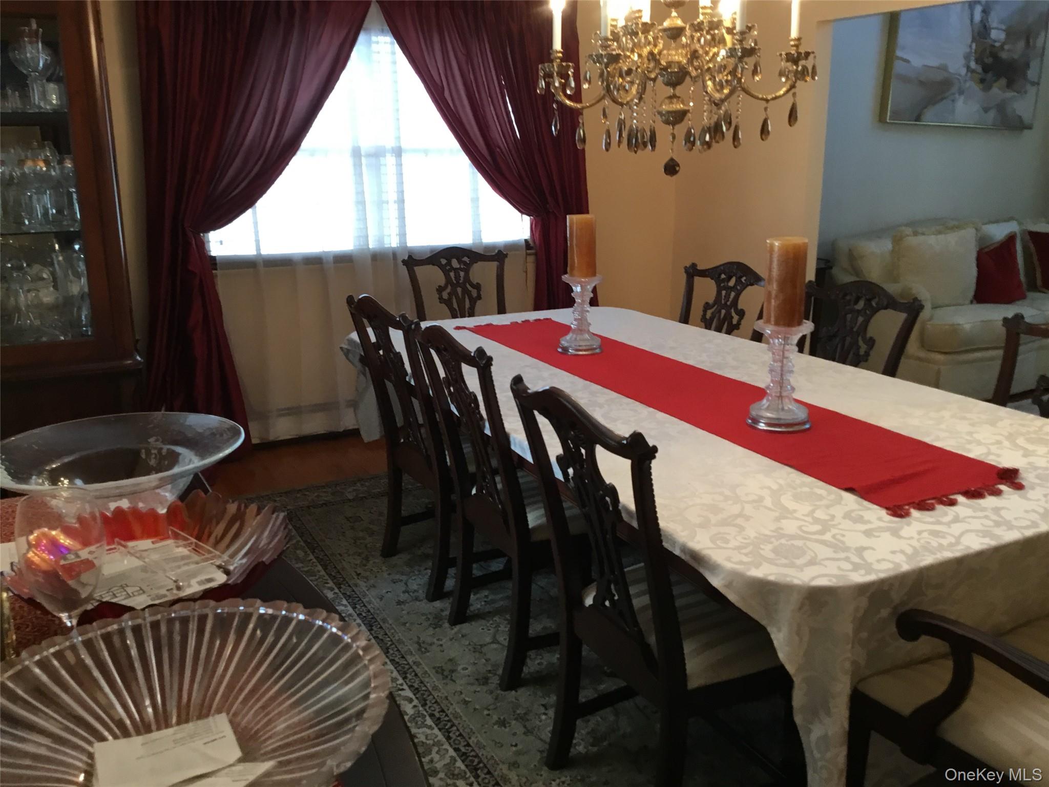 683 VAN DAM STREET VAN DAM Street, North Woodmere, NY 11581-3521