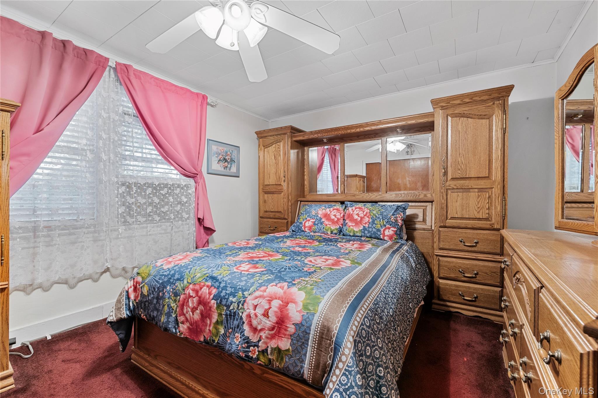 65 Haven Avenue, Valley Stream, NY 11580