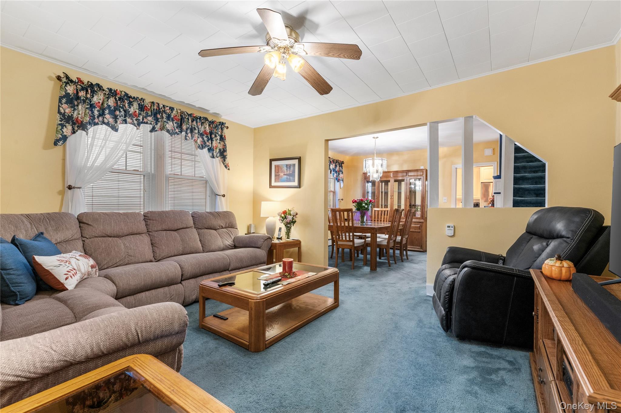 65 Haven Avenue, Valley Stream, NY 11580