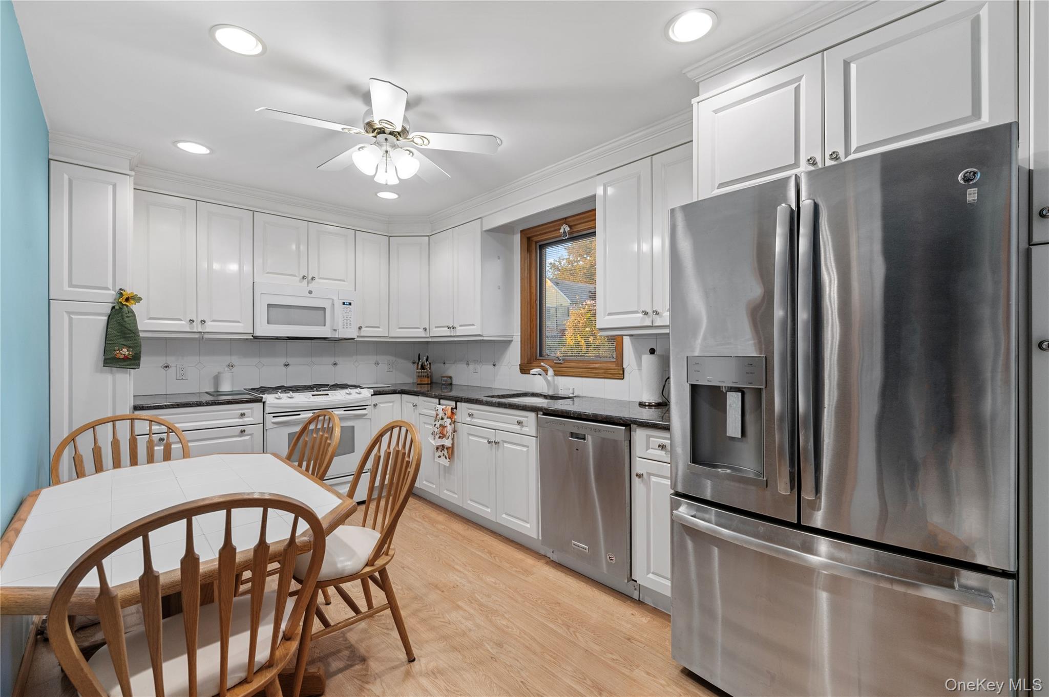 65 Haven Avenue, Valley Stream, NY 11580