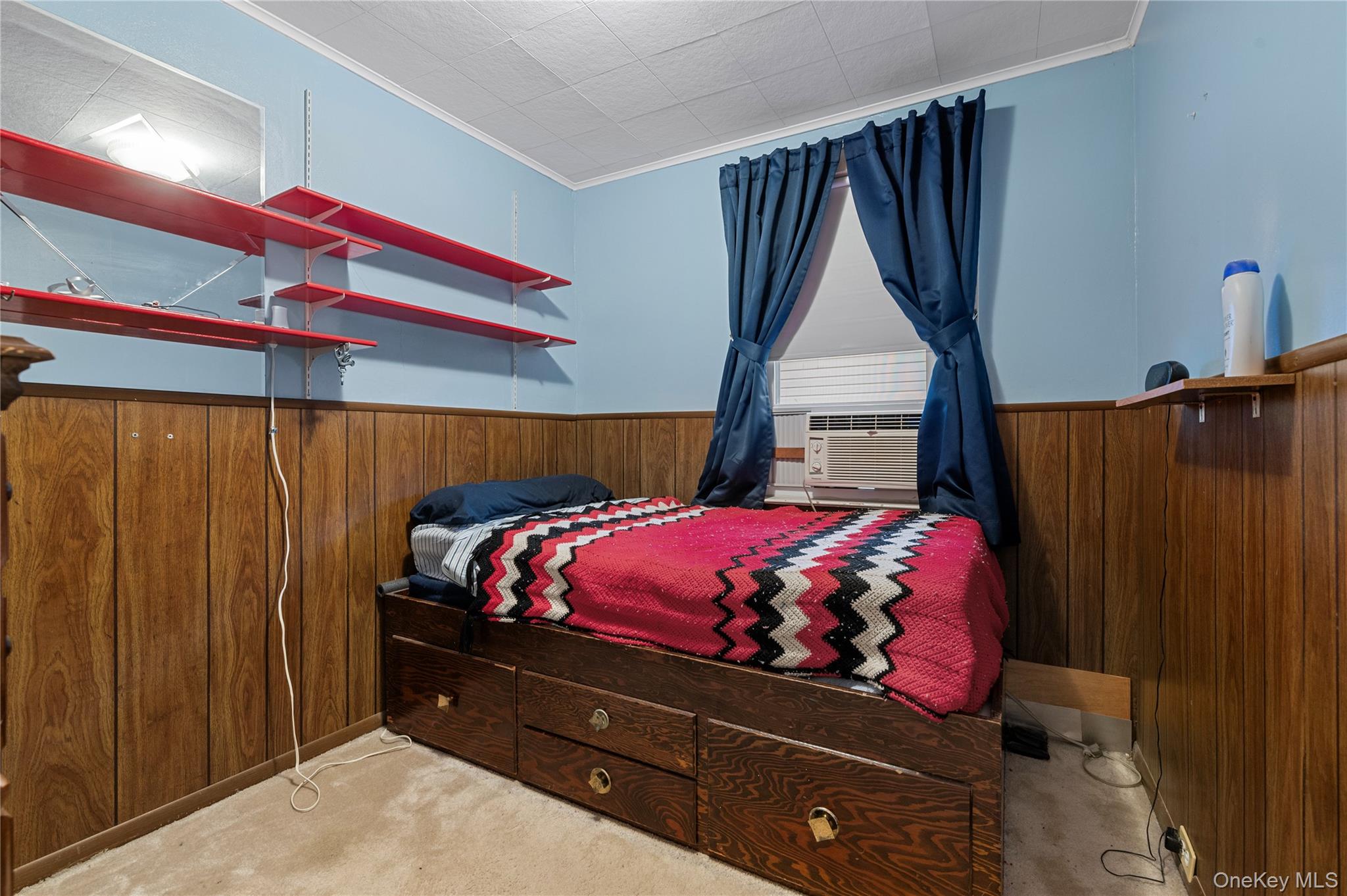 65 Haven Avenue, Valley Stream, NY 11580