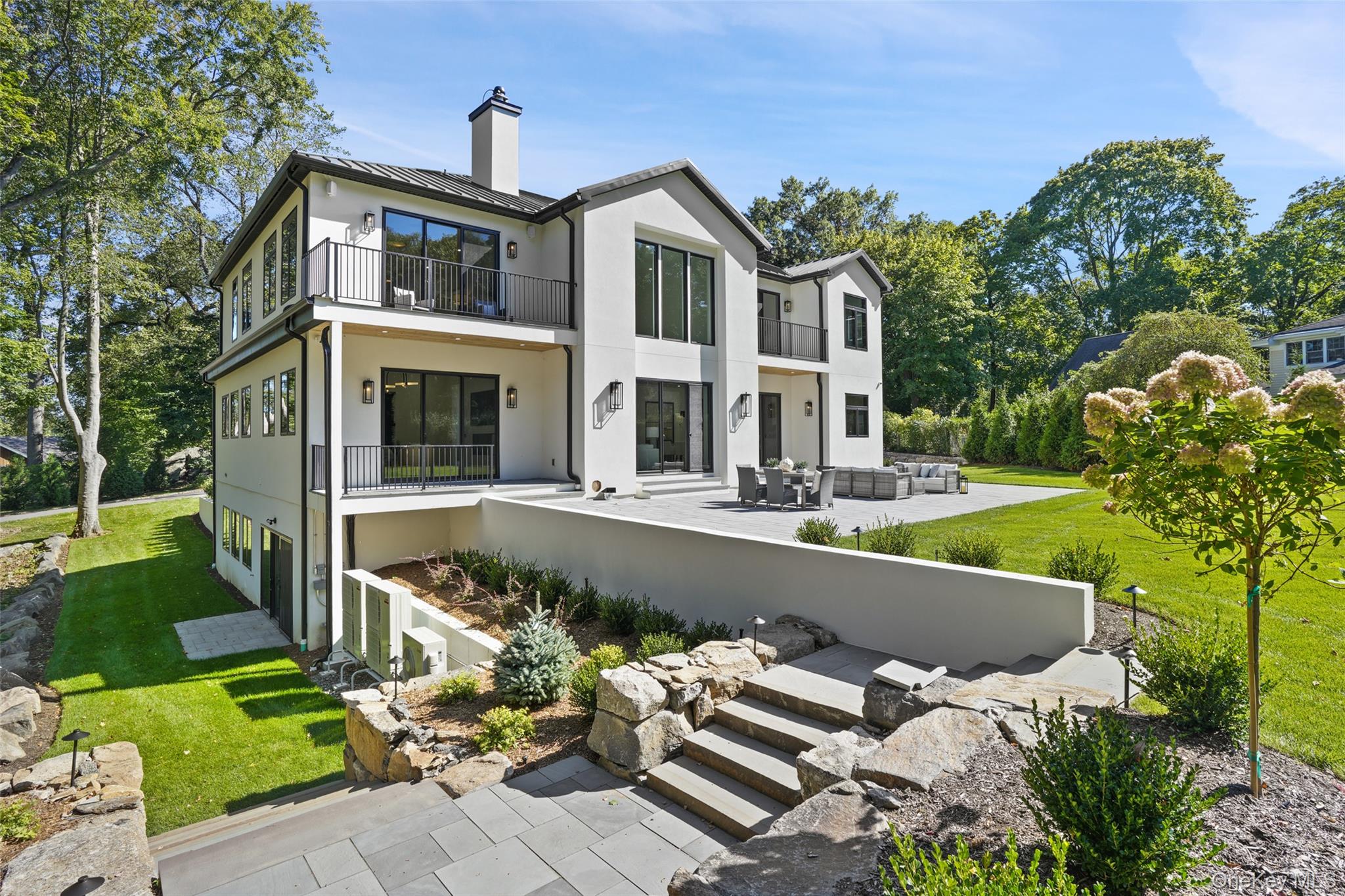 11 Boxwood Lane, Rye, NY 10580