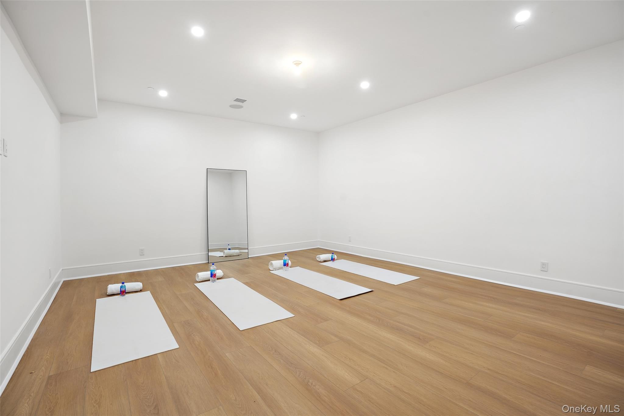 11 Boxwood Lane, Rye, NY 10580