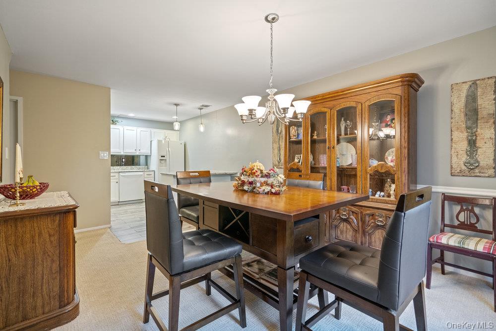 356 Clubhouse Court, Coram, NY 11727