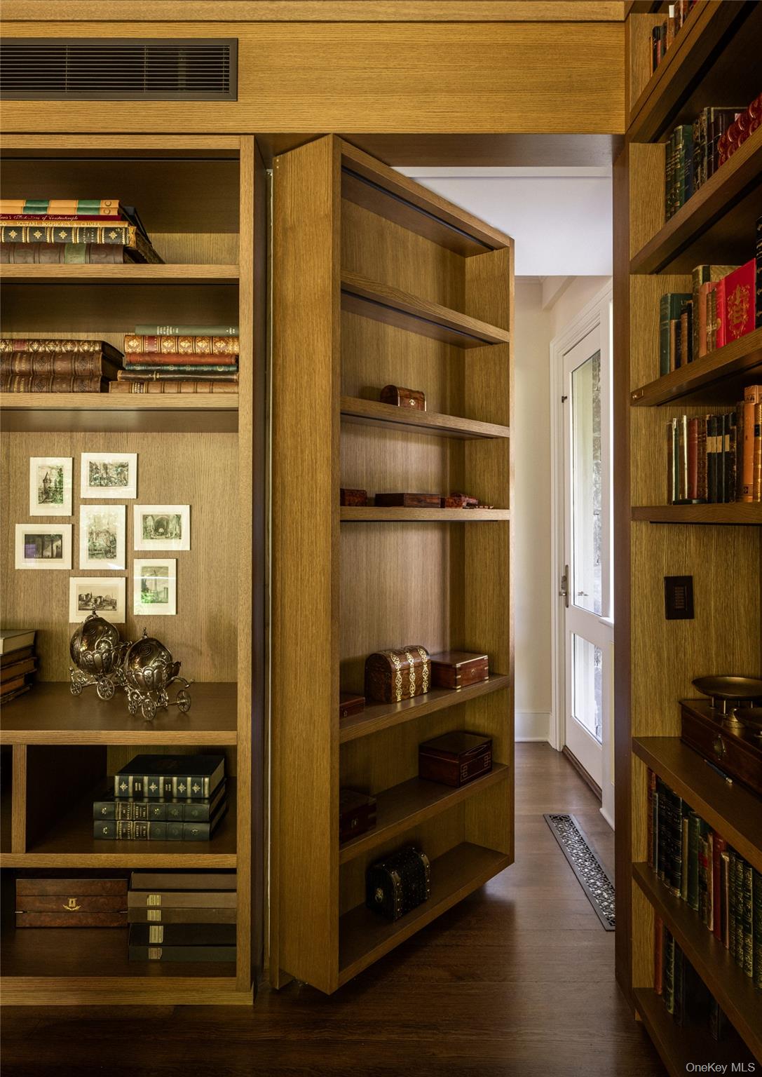 40 Morton Road, Rhinebeck, NY 12572