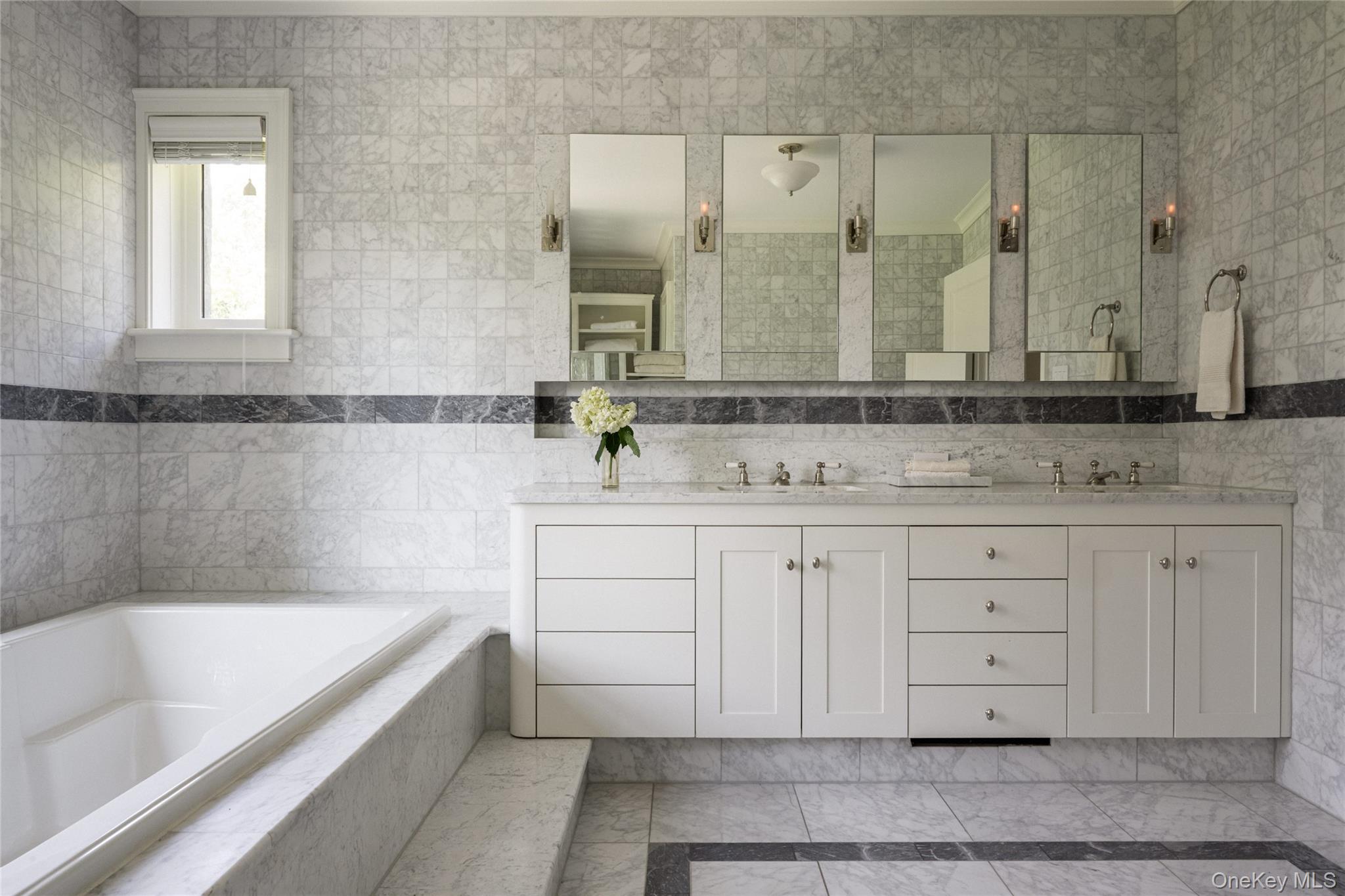 40 Morton Road, Rhinebeck, NY 12572