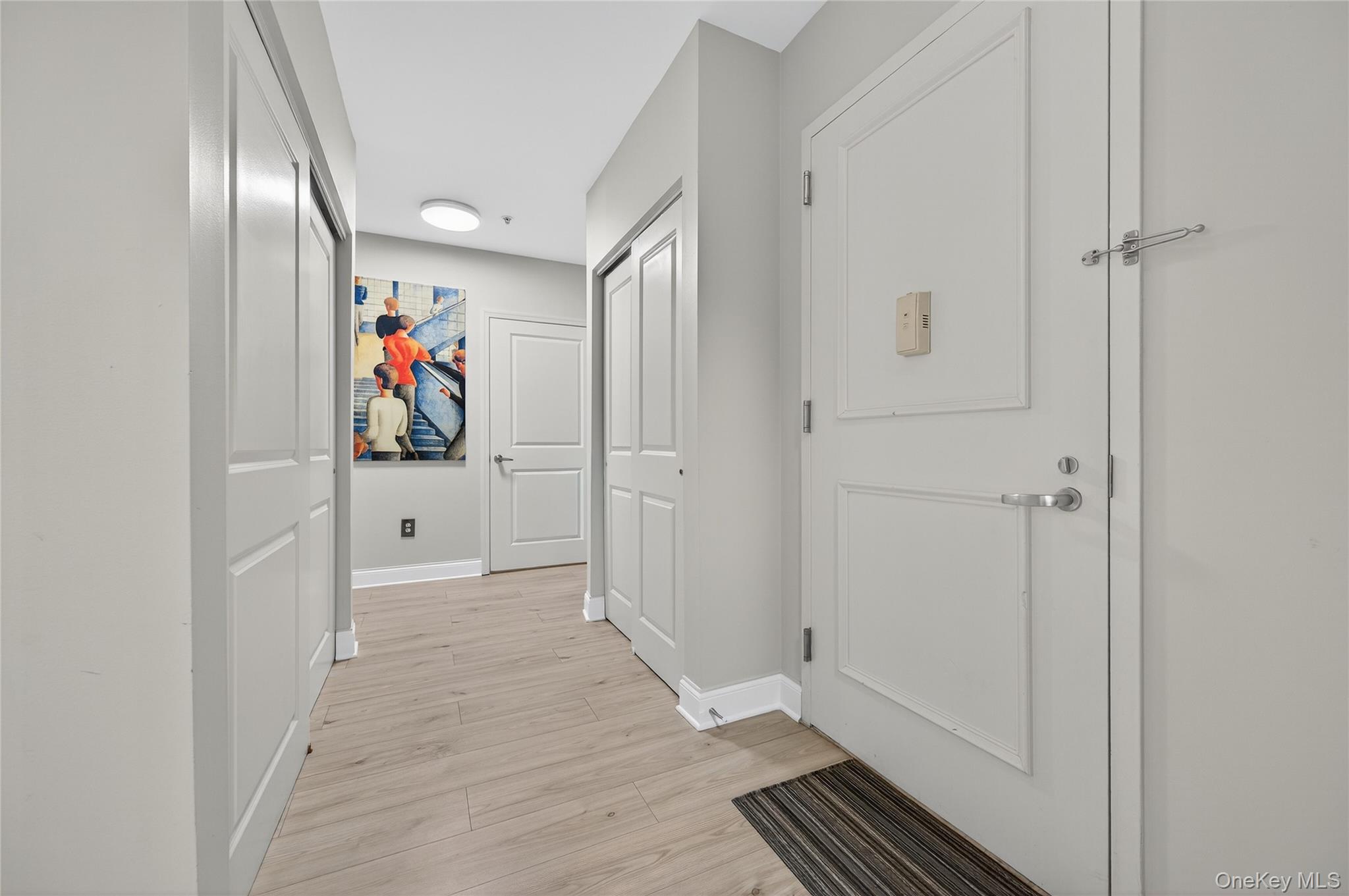 130 Post Avenue # 303, Westbury, NY 11590