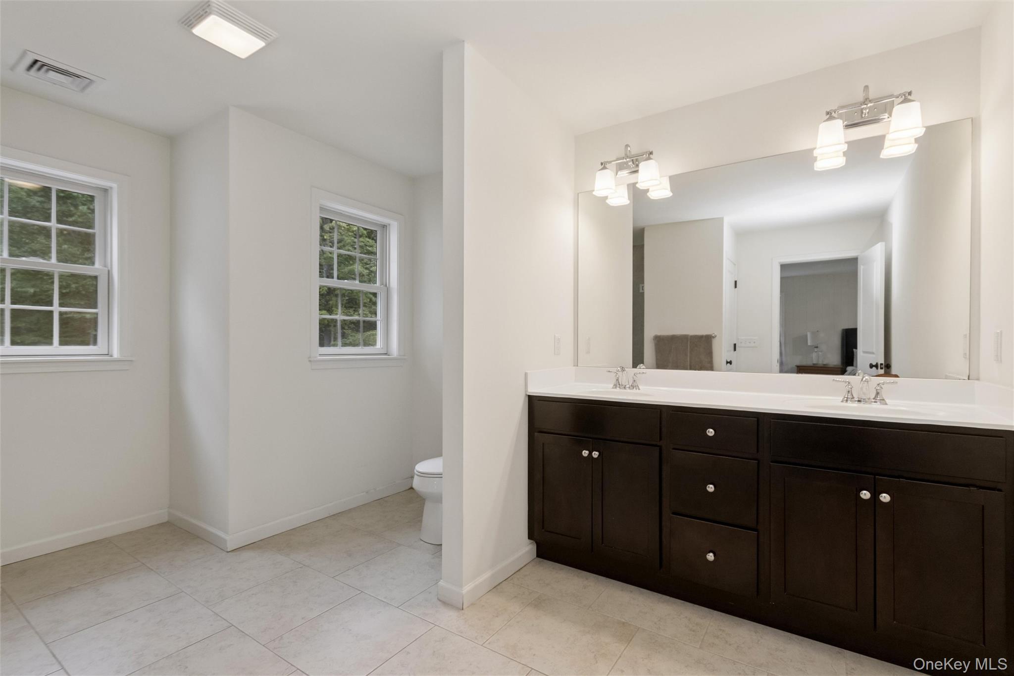 69 Dawson Court, Poughkeepsie, NY 12603