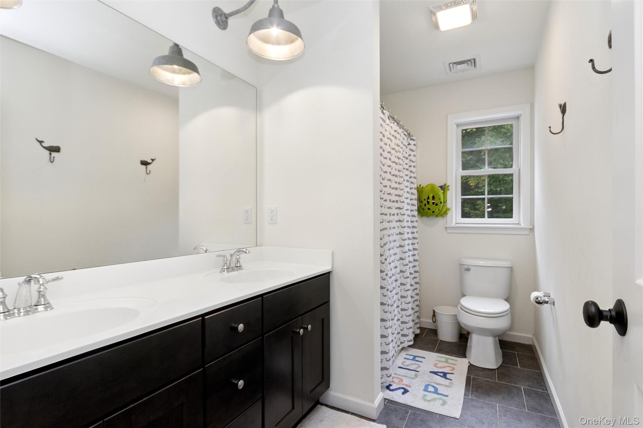 69 Dawson Court, Poughkeepsie, NY 12603