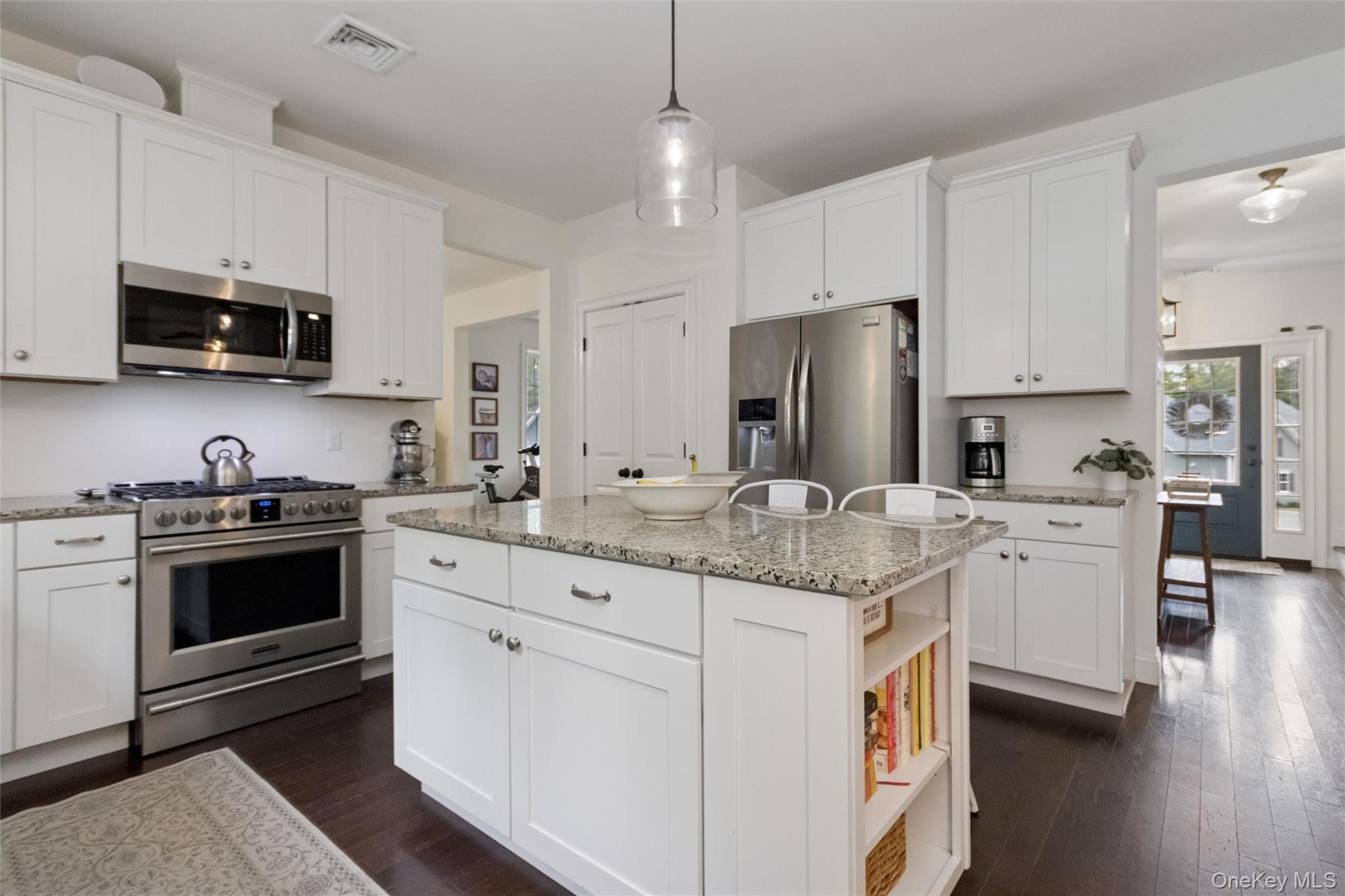 69 Dawson Court, Poughkeepsie, NY 12603