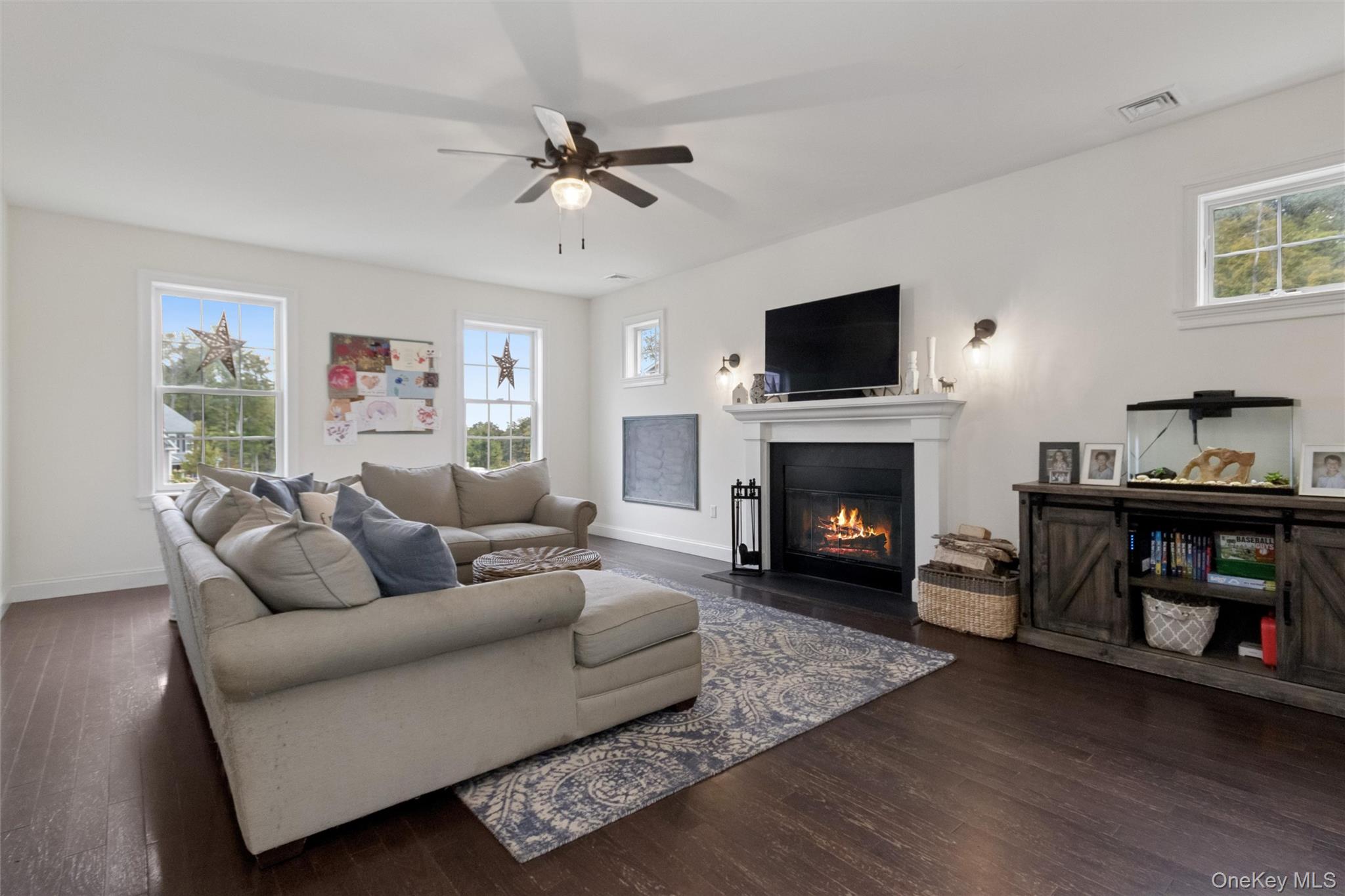 69 Dawson Court, Poughkeepsie, NY 12603