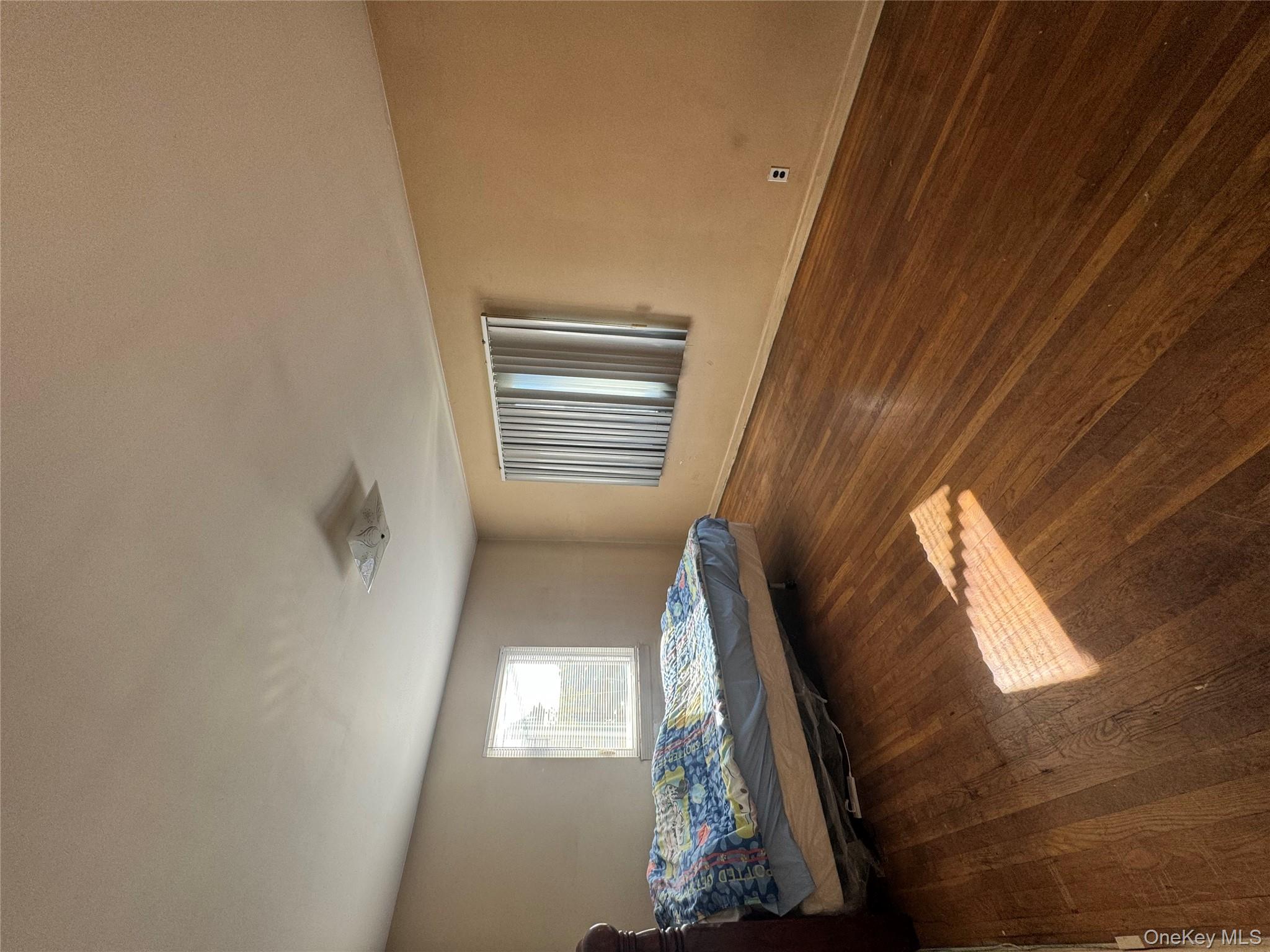 14014 Negundo Avenue, Flushing, NY 11355