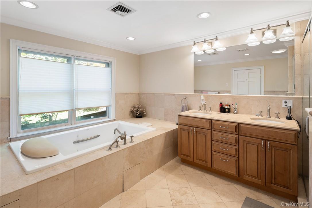 2 Fox Den Lane, North Salem, NY 10560