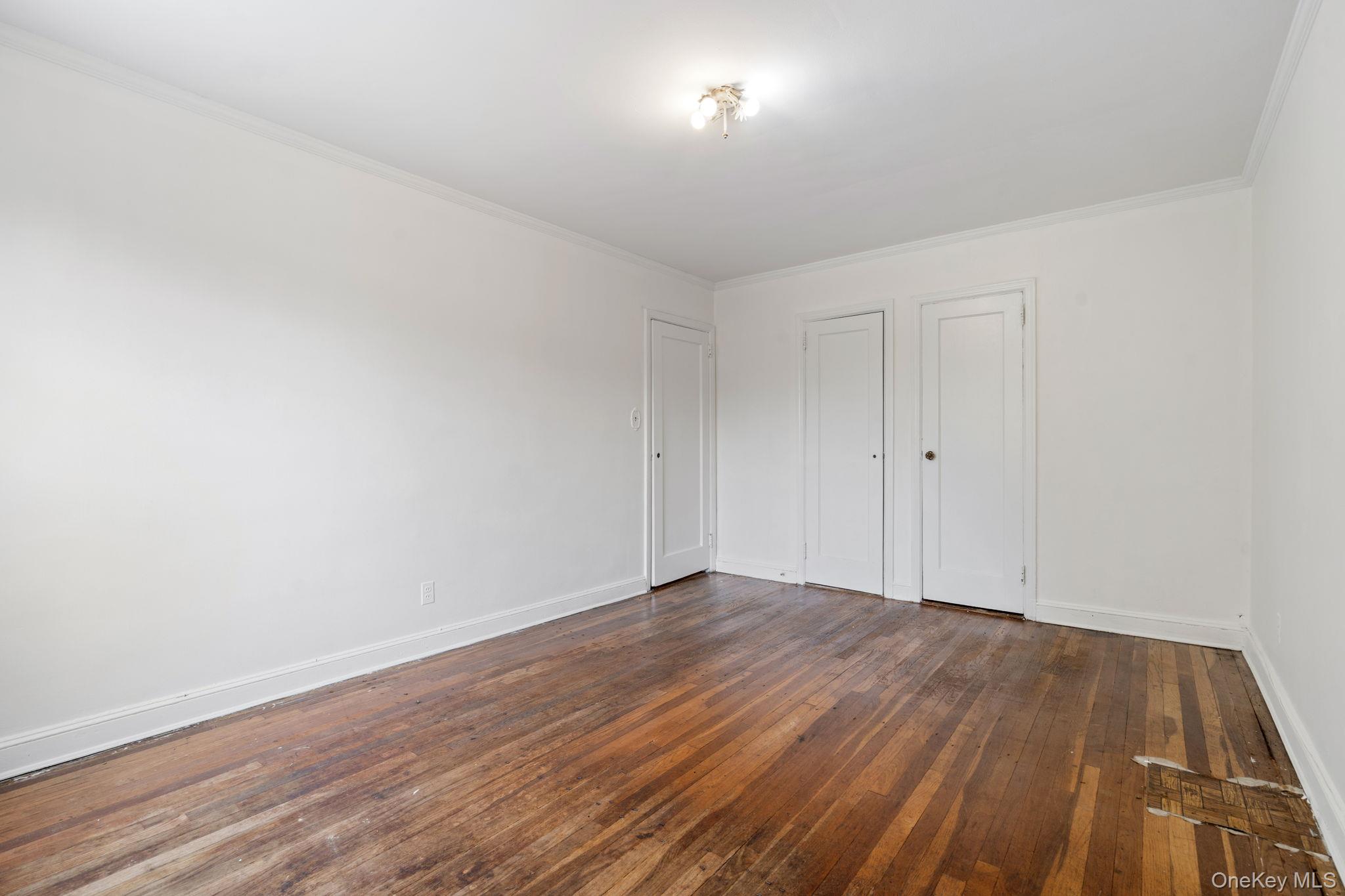 67-49 Groton Street, Forest Hills, NY 11375