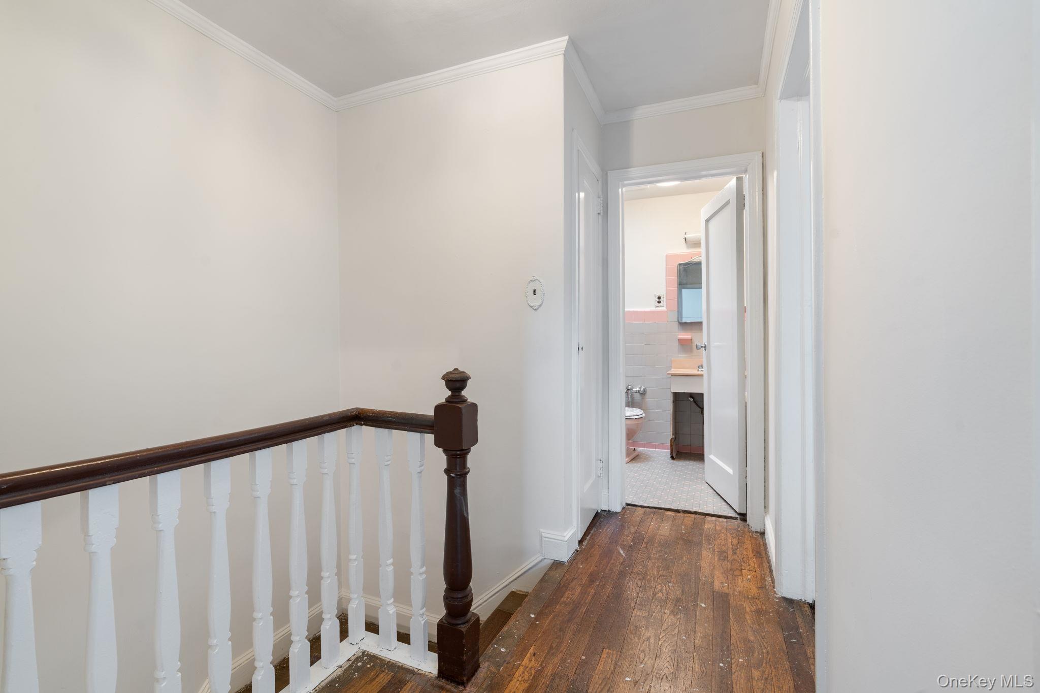 67-49 Groton Street, Forest Hills, NY 11375